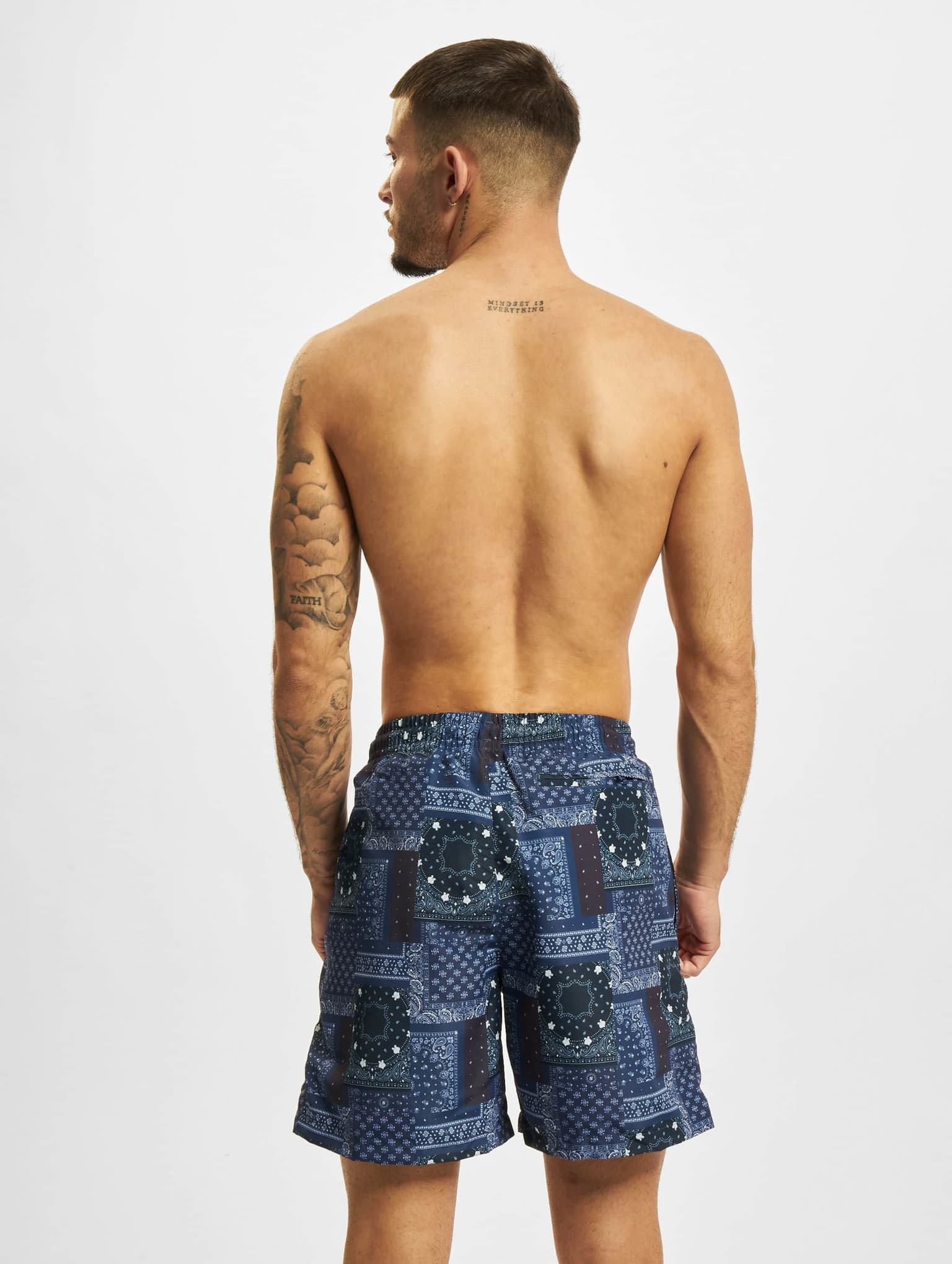 Urban Classics Pattern Swim Short – Bild 2