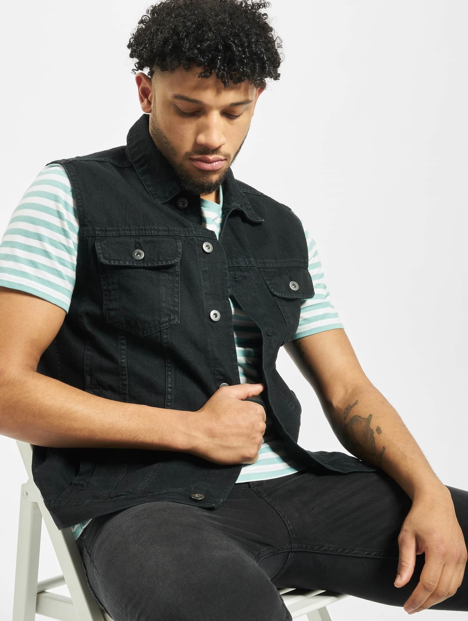 Urban Classics Denim Vest – Bild 2