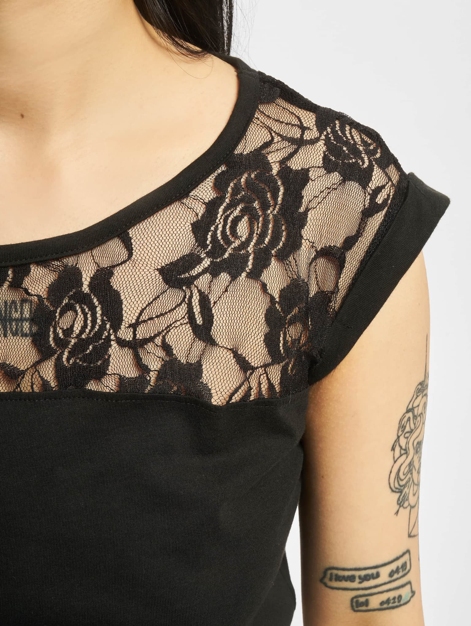 Urban Classics Ladies Top Laces Tee – Bild 4