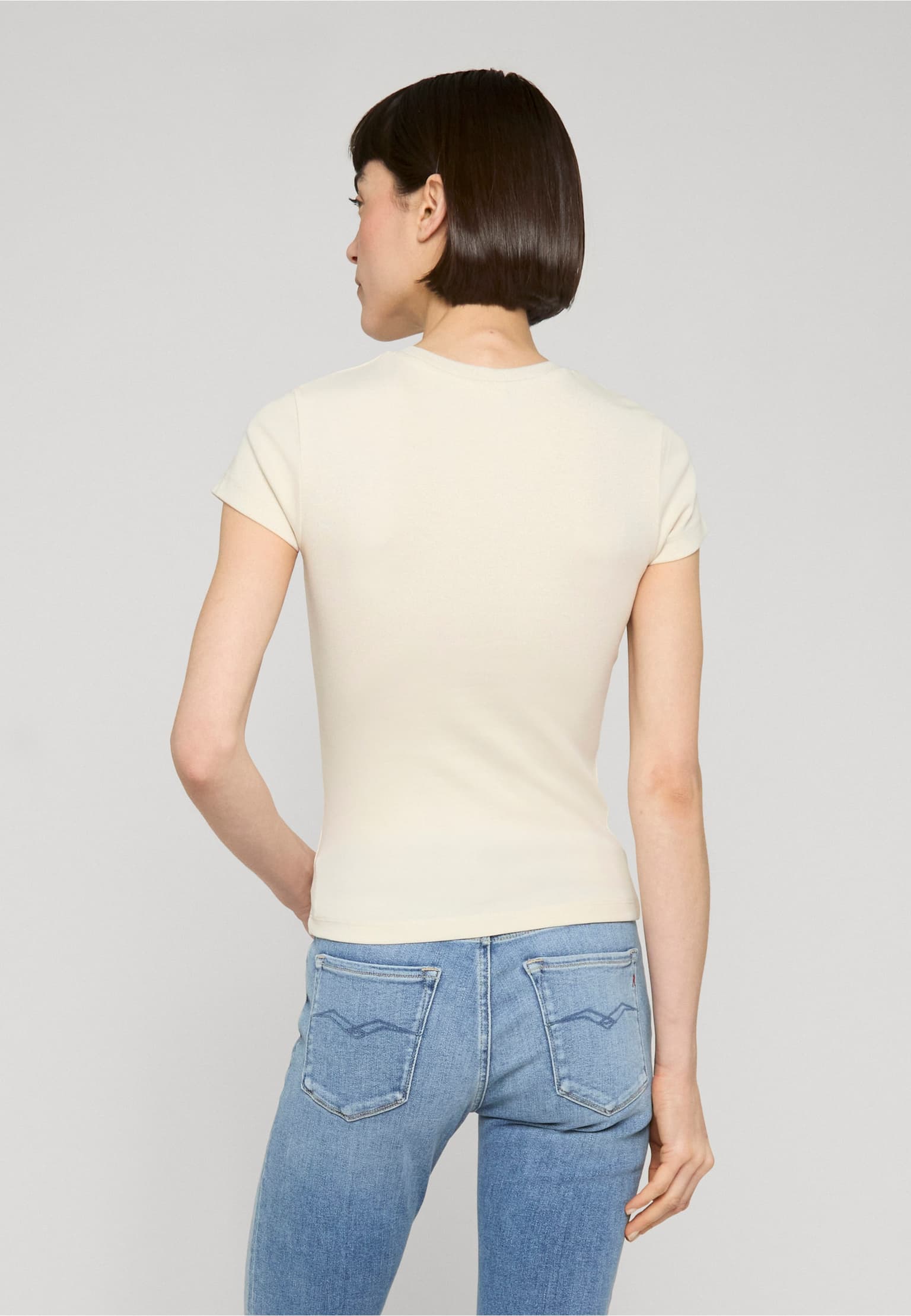 Urban Classics Ladies Short Slim Tee – Bild 2