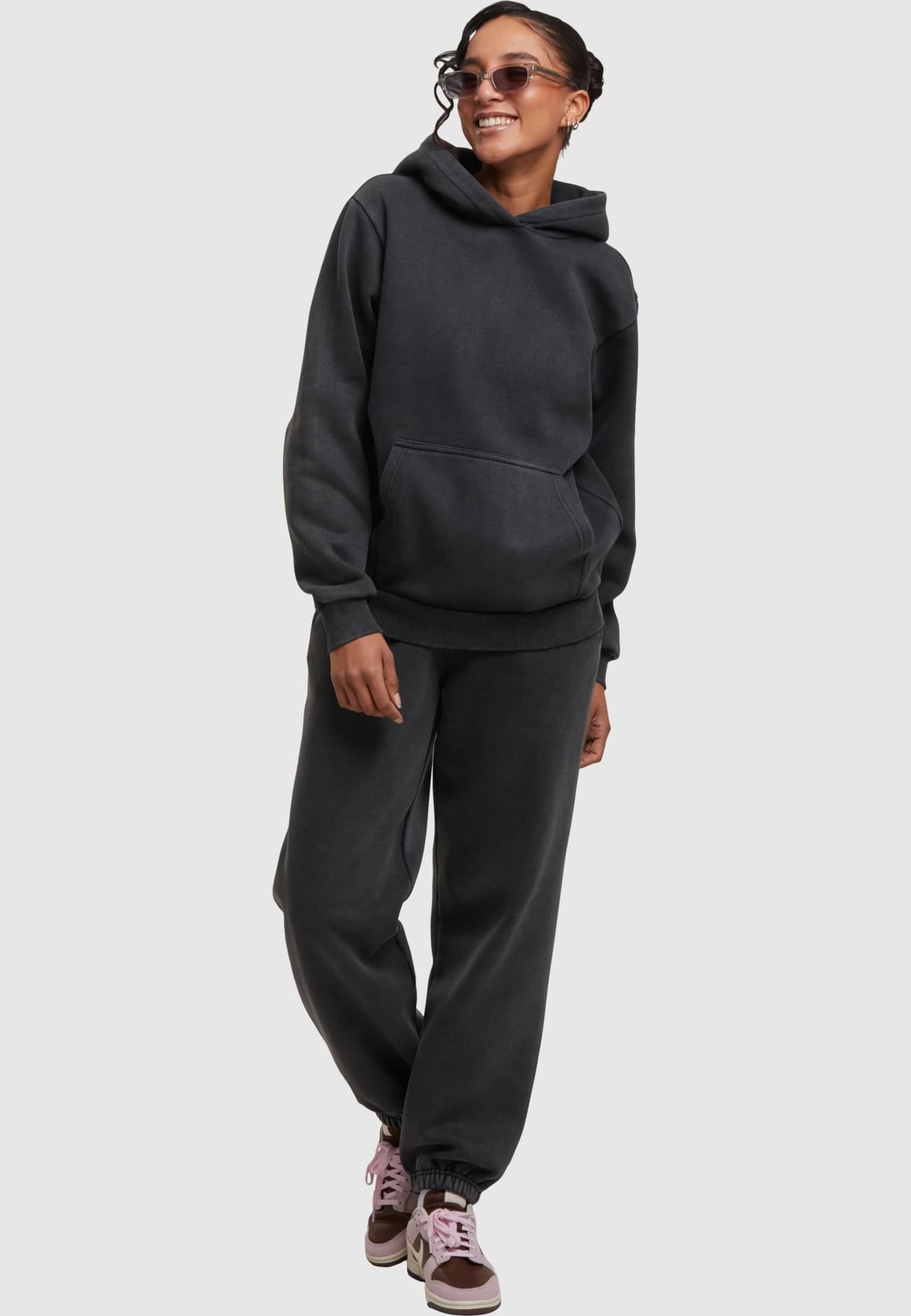Urban Classics Ladies Vintage Heavy Hoody – Bild 4