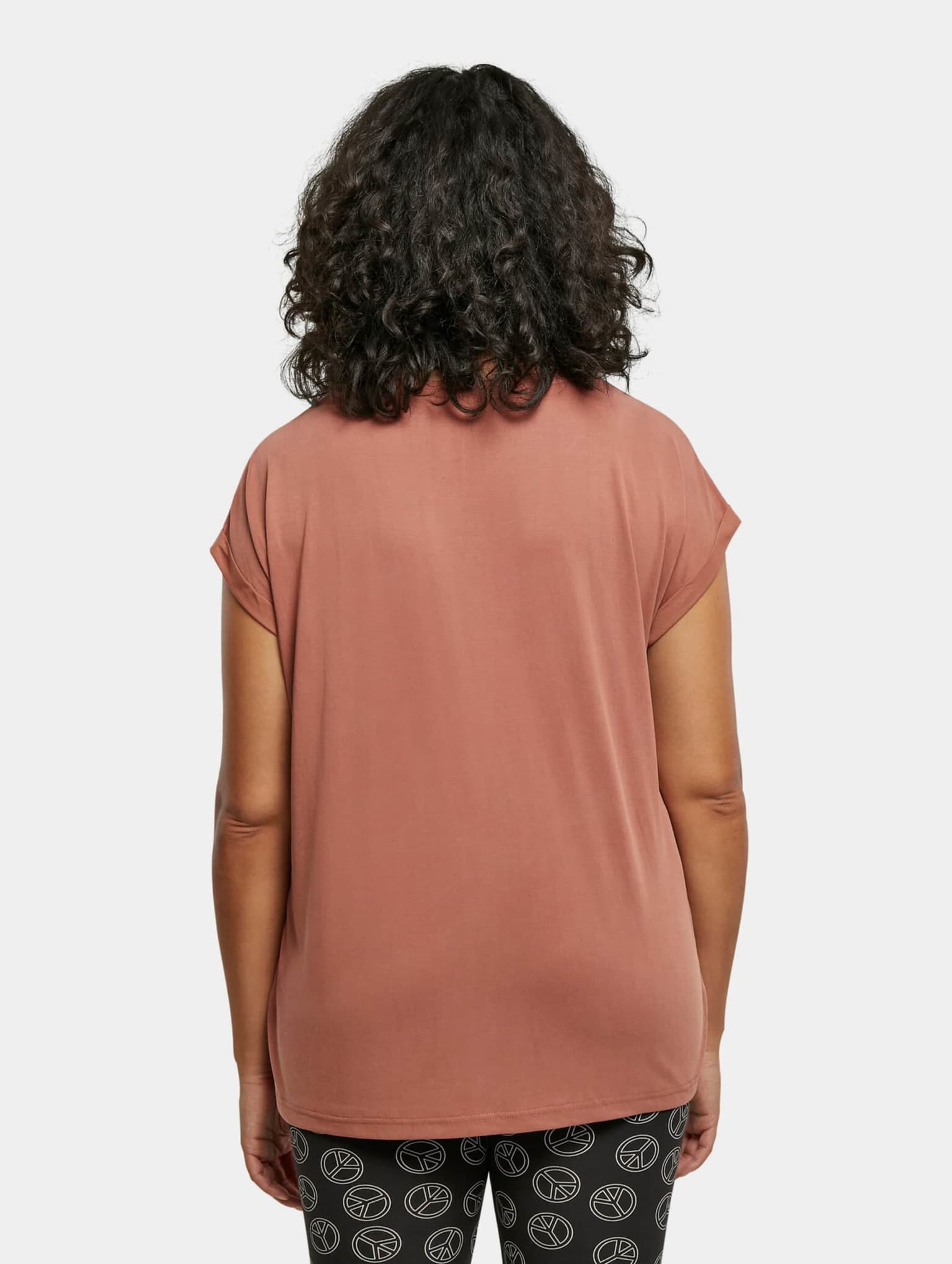 Urban Classics Ladies Modal Extended Shoulder Tee – Bild 2