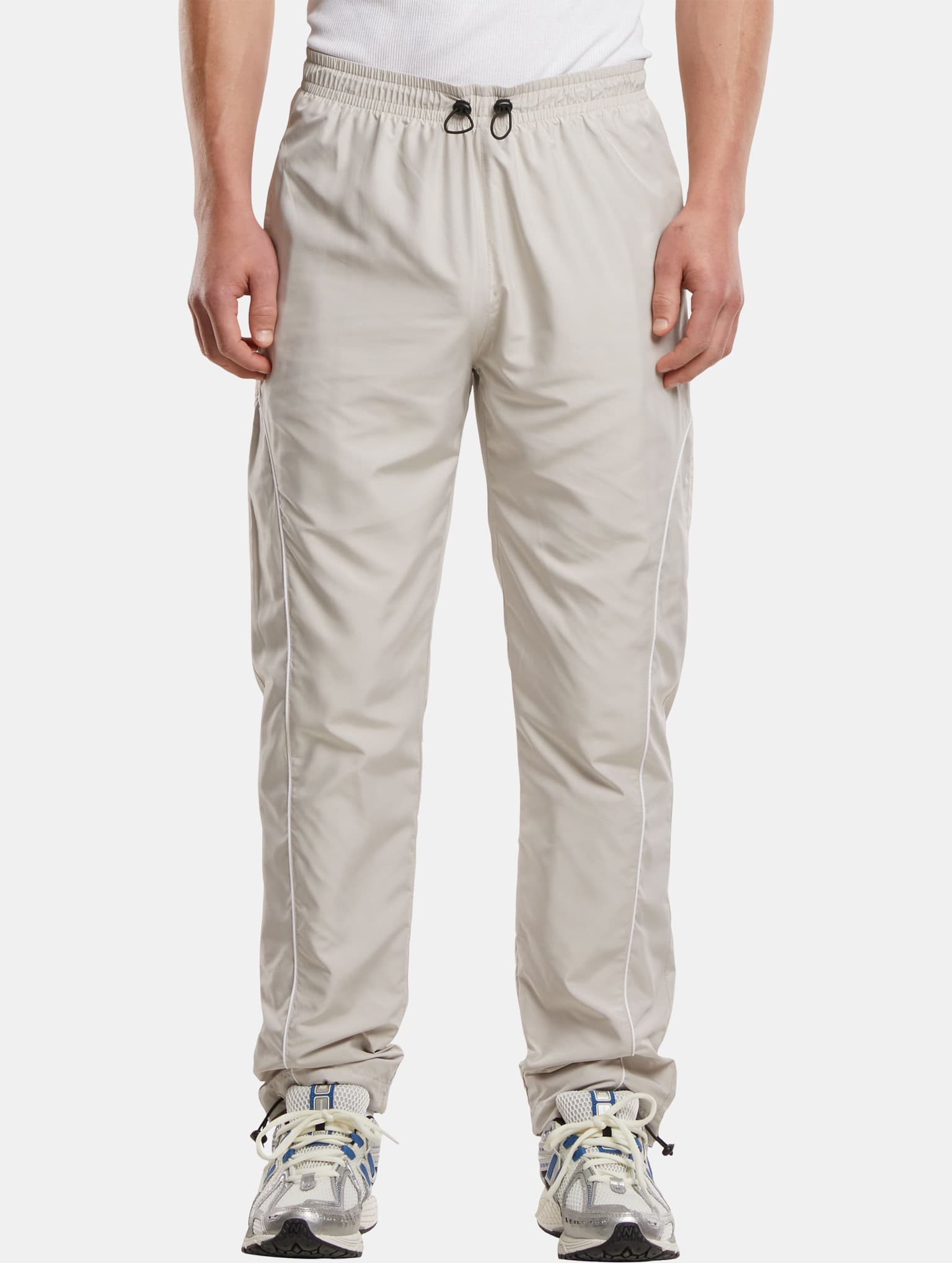 Urban Classics Piped Panel Trackpants – Bild 3