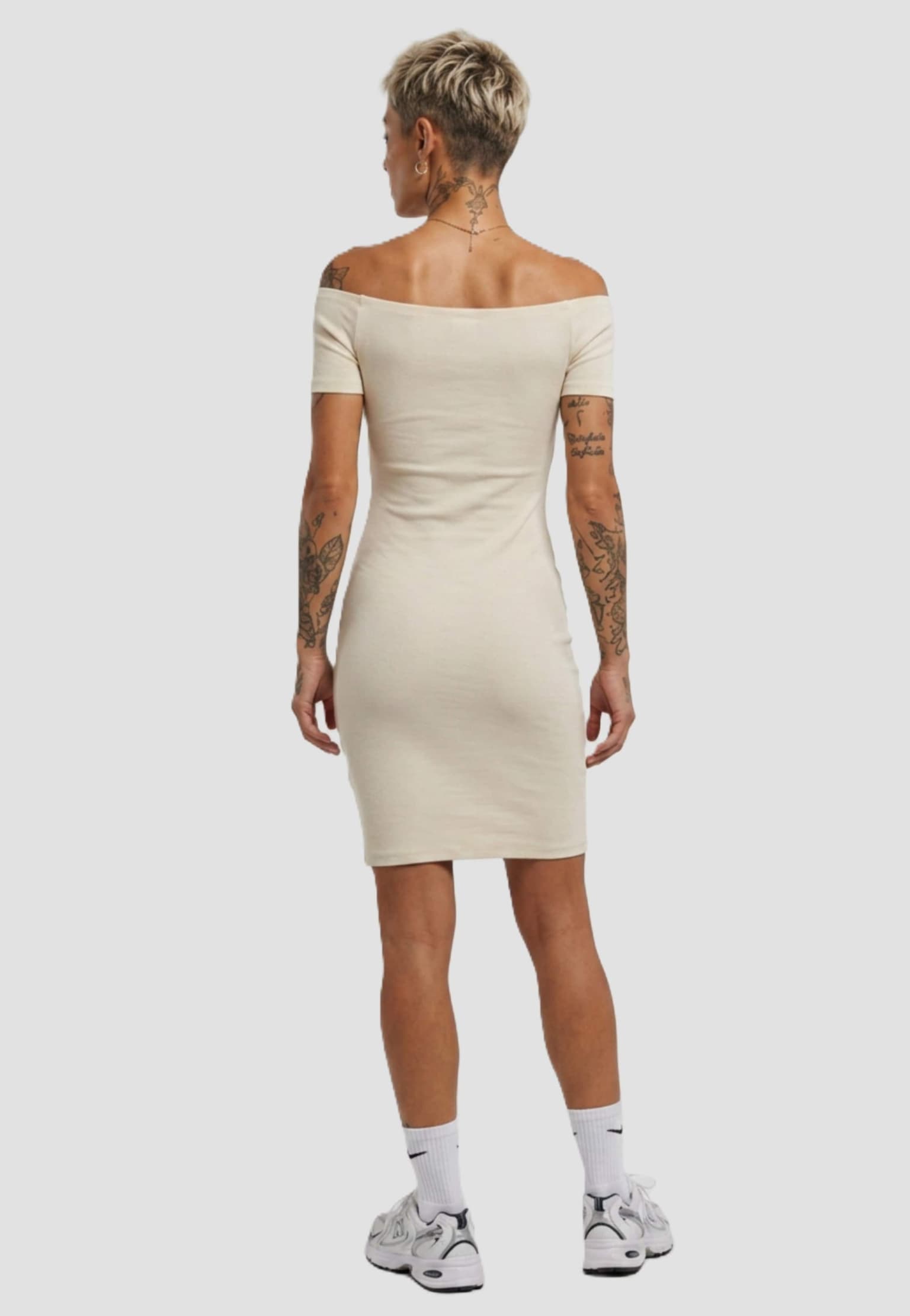 Urban Classics Off Shoulder Rib Kleid – Bild 2