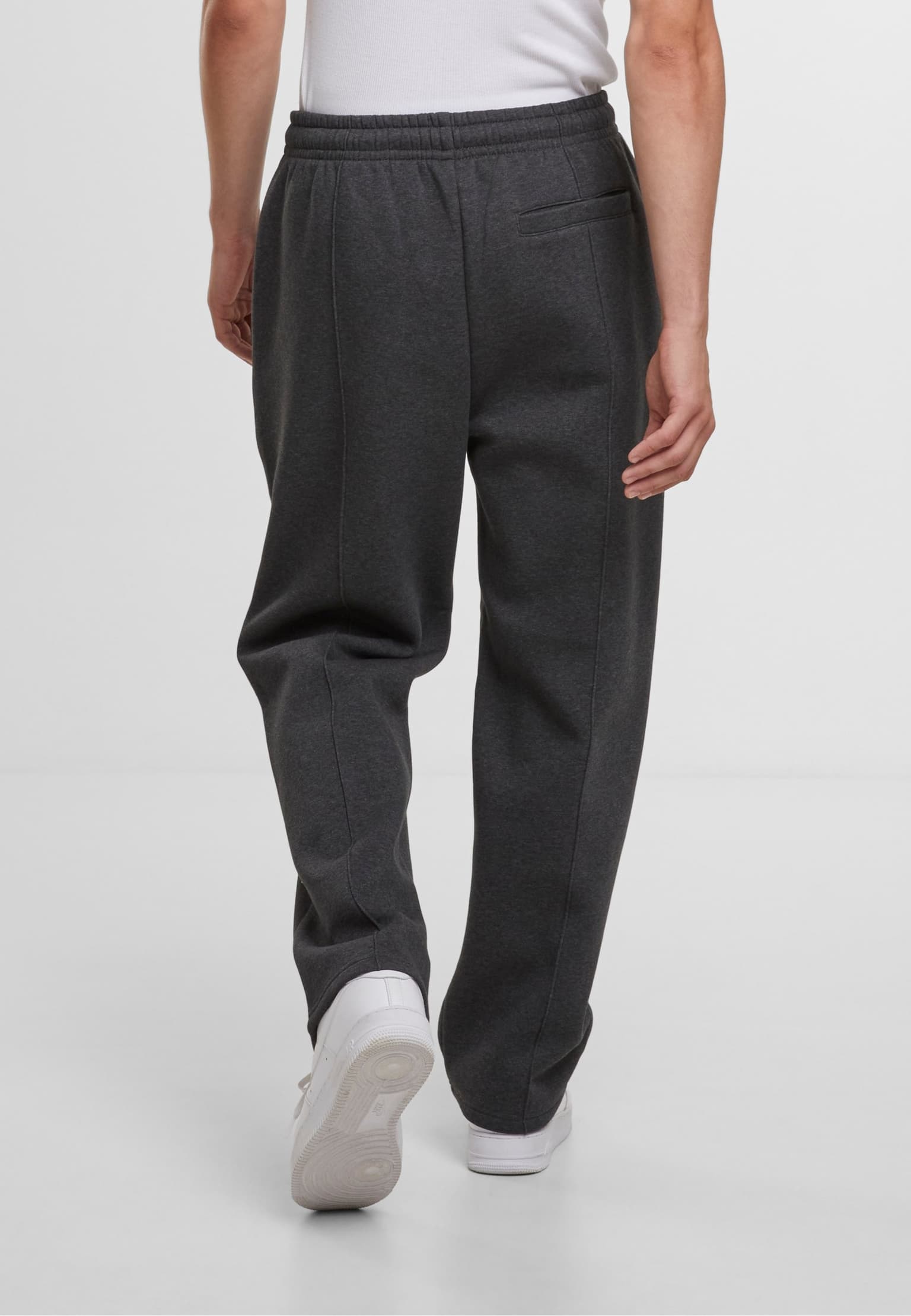 Urban Classics Fluffy Pintuck Trackpants – Bild 2