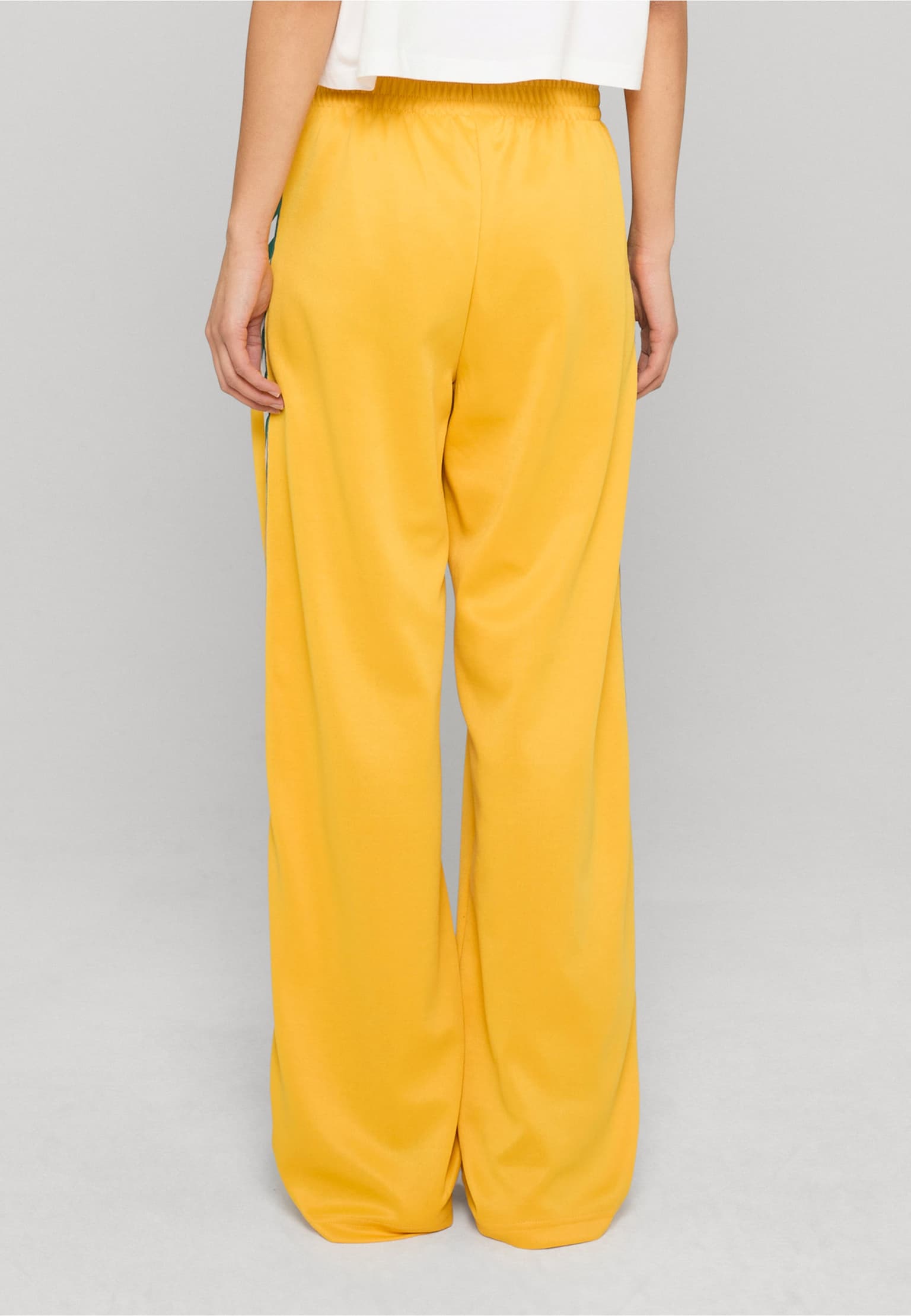 Hummel Baggy Logotape Trackpants – Bild 2