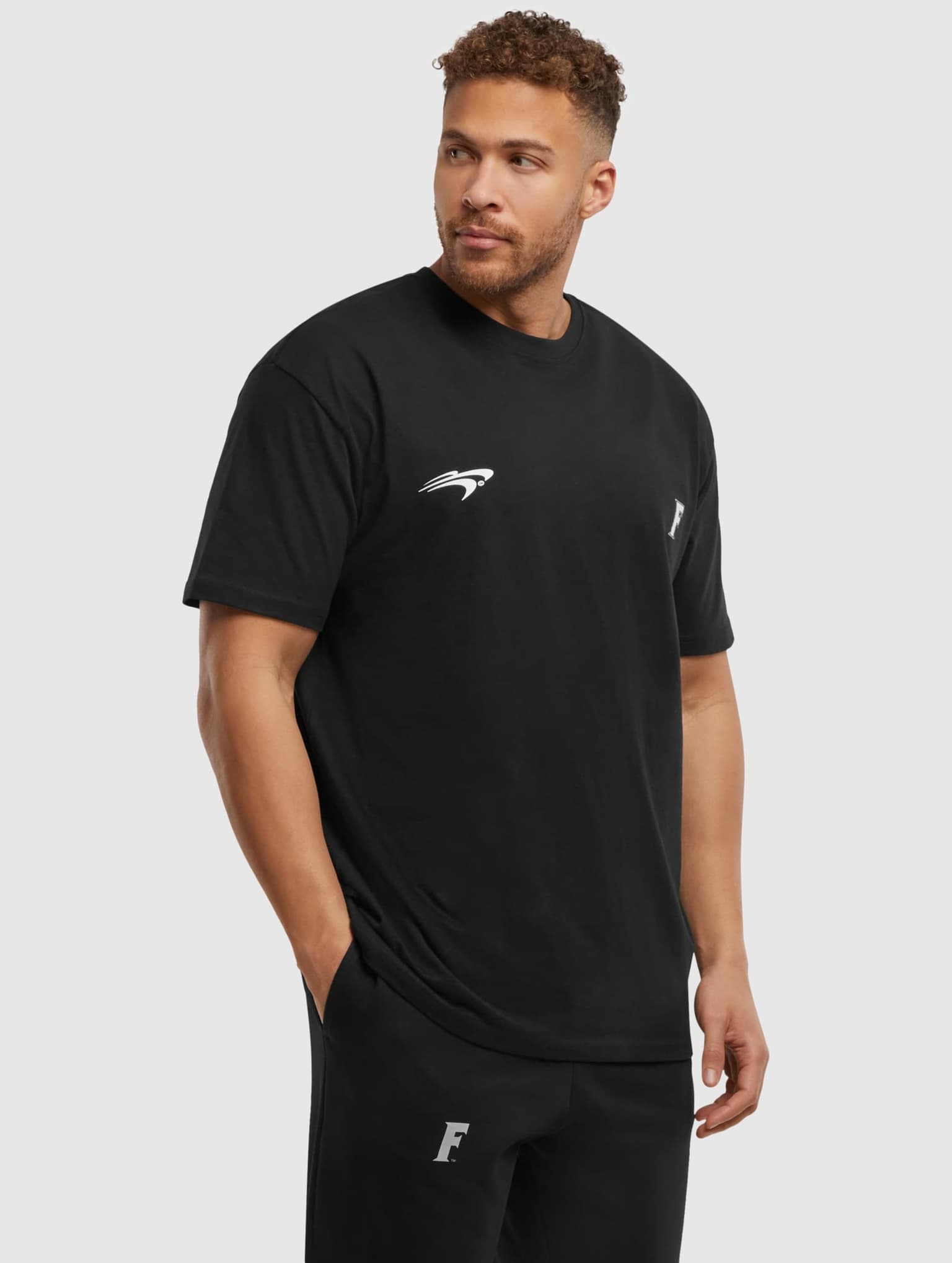Mister Tee Upscale Florida Gators The Swamp Oversize