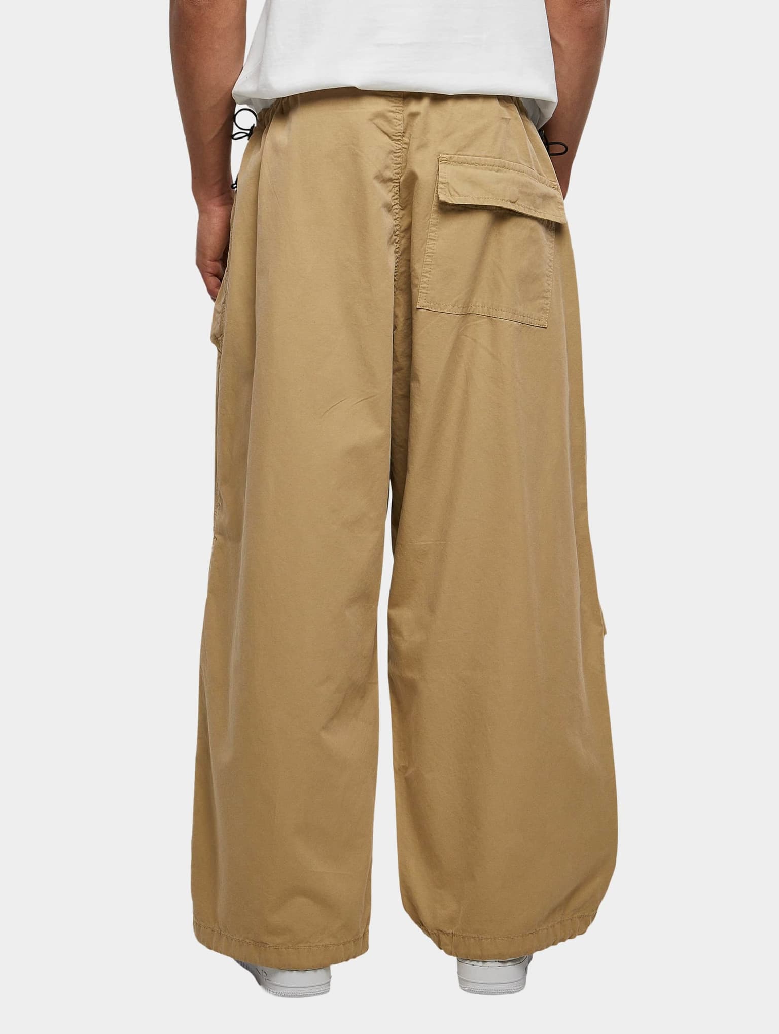 Urban Classics Wide Cargo Pants – Bild 2