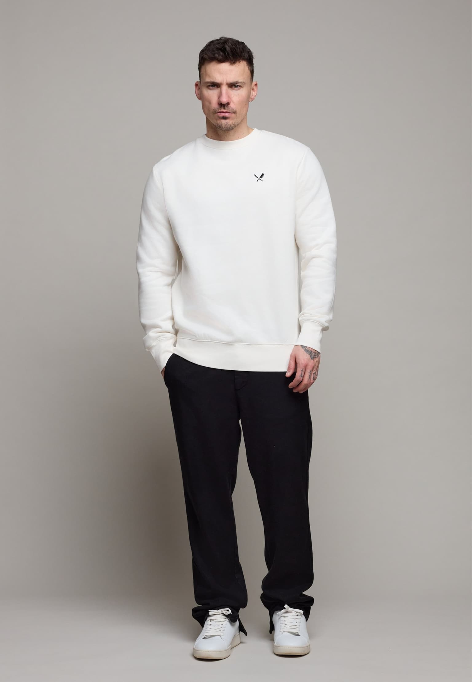 Distorted People Classic Crew Neck Peached – Bild 3