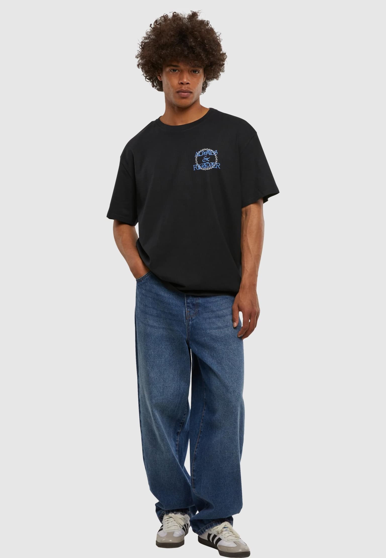 Mister Tee The World Is Ours Oversize – Bild 4