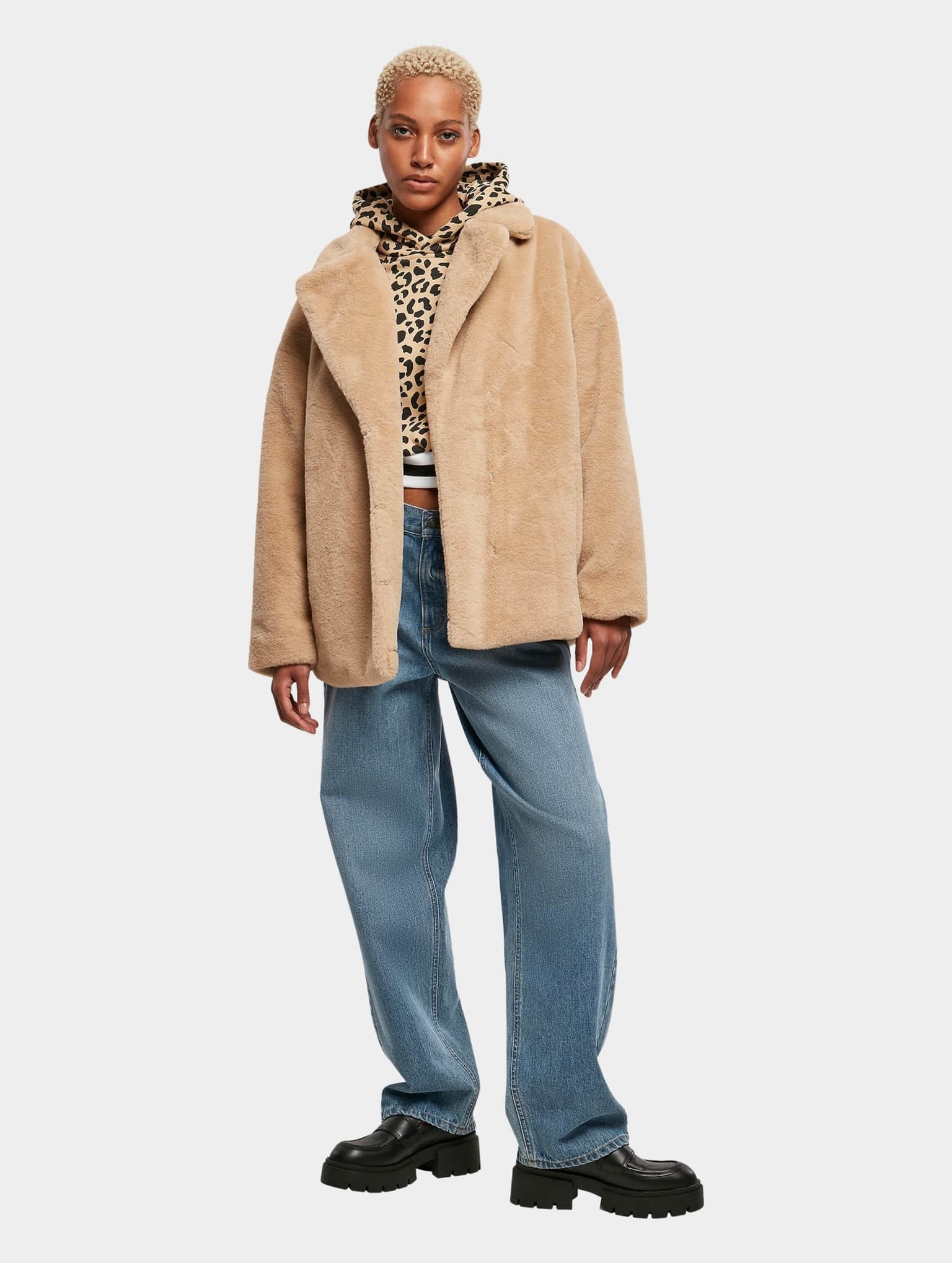 Urban Classics Ladies Lapel Teddy Jacket – Bild 4
