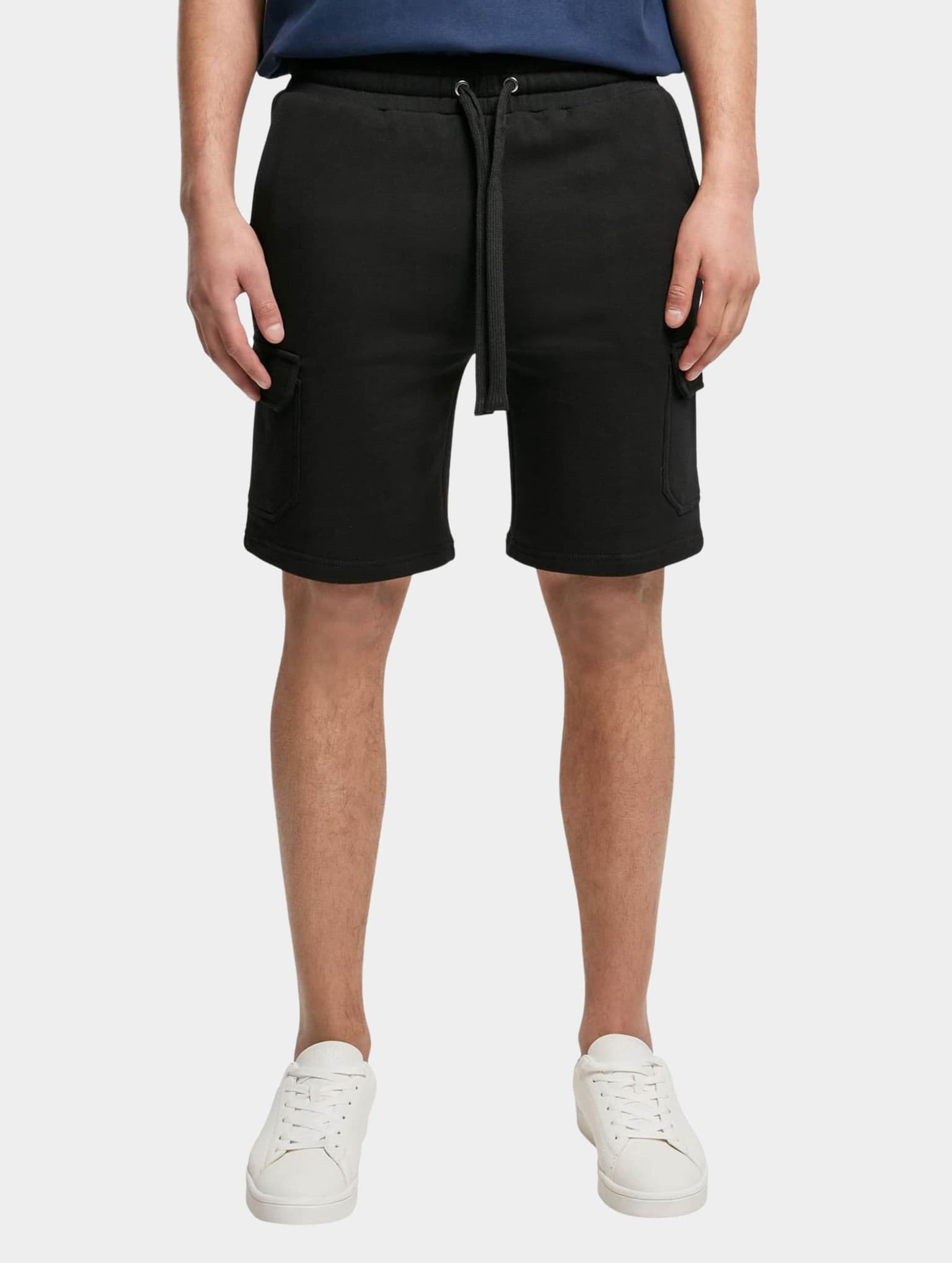 Urban Classics Essentials Cargo Sweatshorts – Bild 3