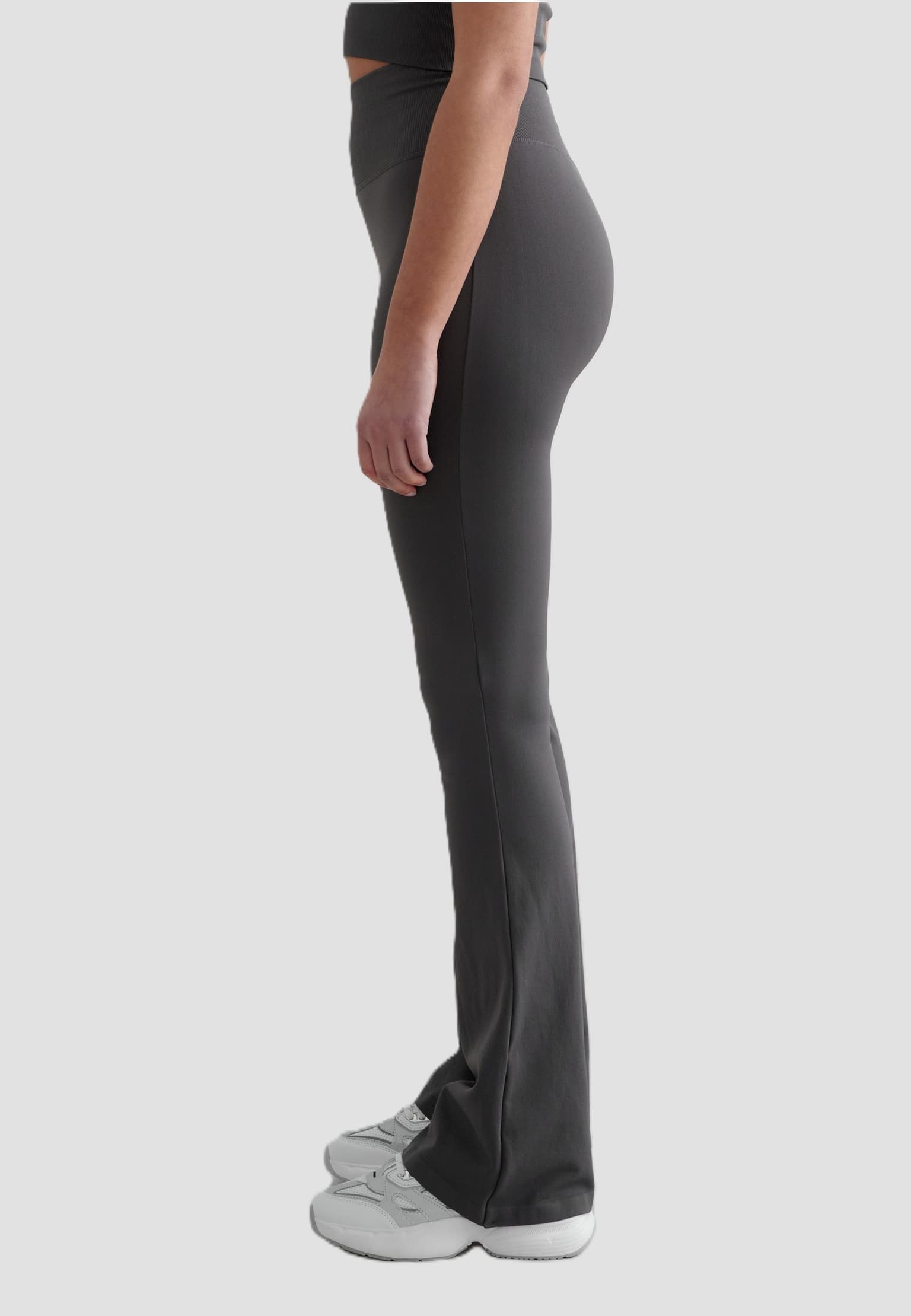 aimn Shape Seamless Flare Petite Tights – Bild 2