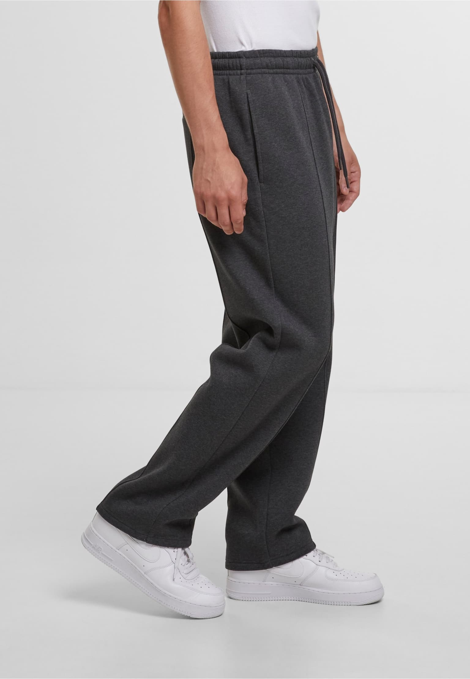Urban Classics Fluffy Pintuck Trackpants – Bild 4