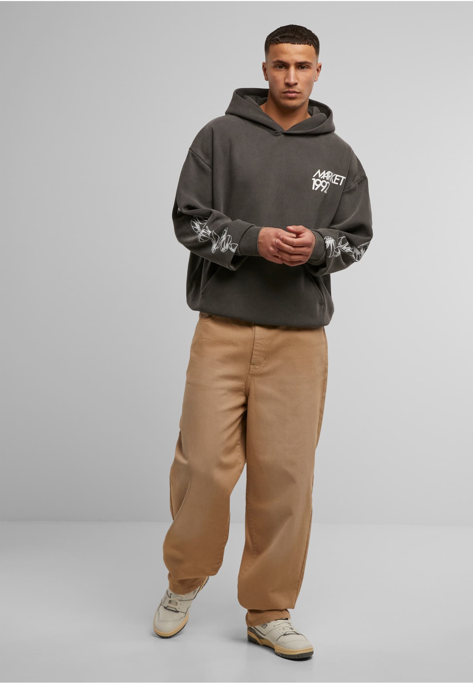 Market Studios 1992 HOODIE – Bild 3