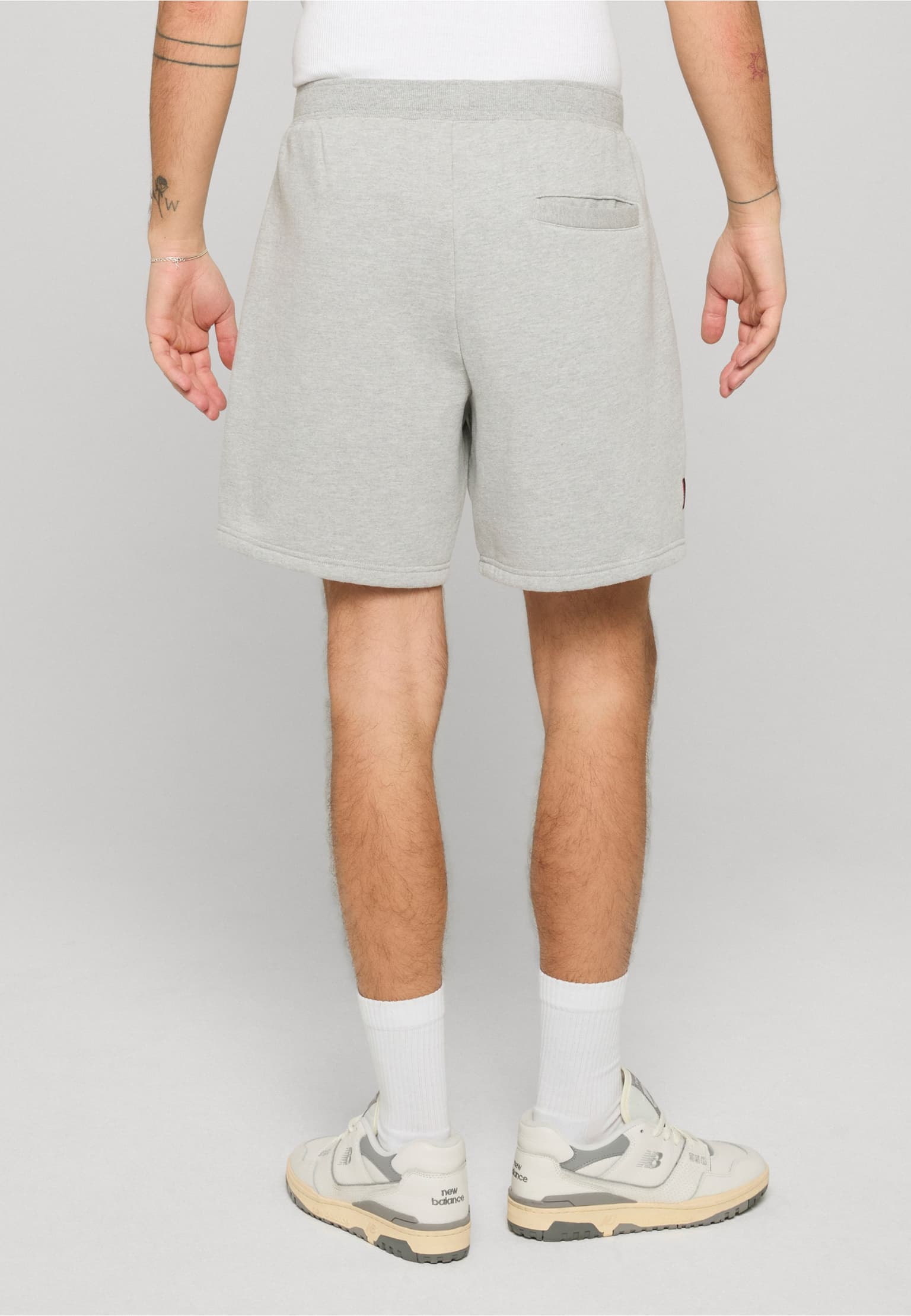 UNFAIR ATHLETICS Paul 96 Sweat Short – Bild 2