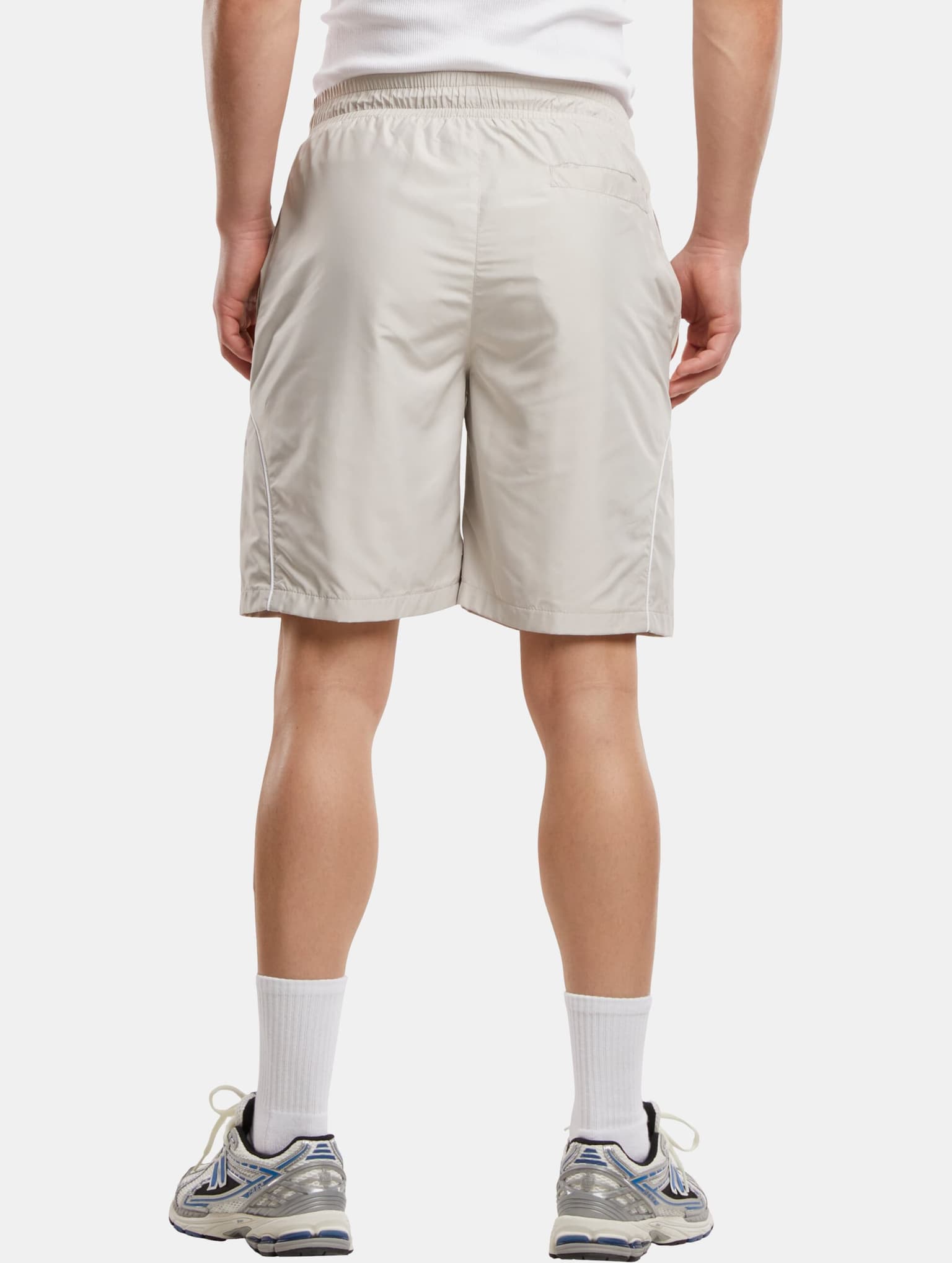 Urban Classics Piped Panel Trackshorts – Bild 2