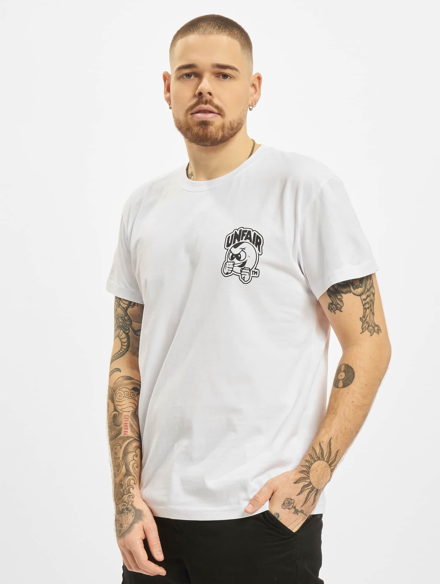 UNFAIR ATHLETICS Punchingball T-Shirt – Bild 3