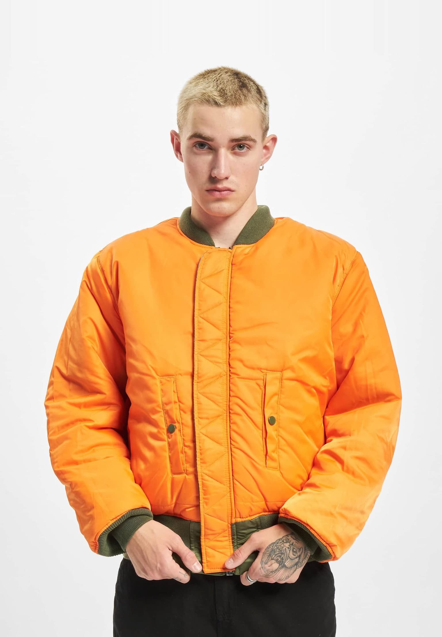 Alpha Industries MA-1 Bomber jacket – Bild 3