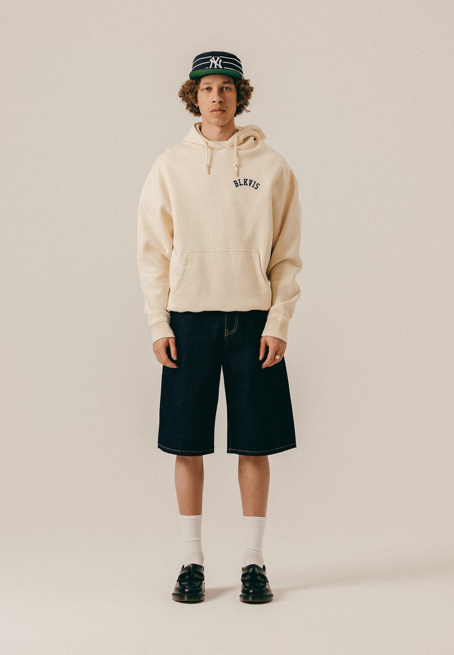 BLKVIS Logo Hoody – Bild 3