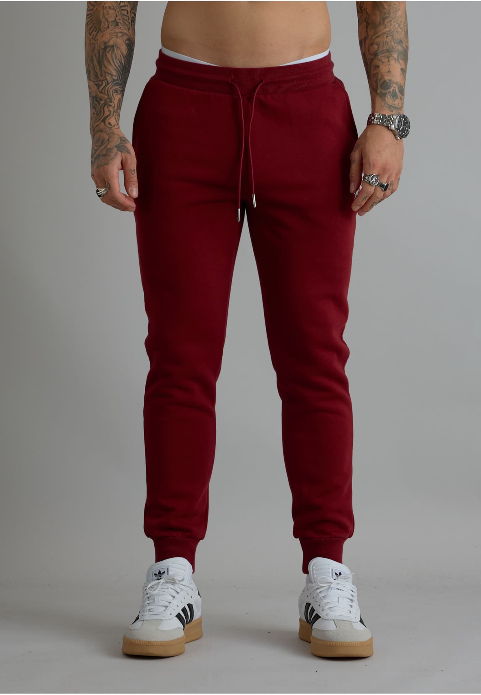 Distorted People Classic Sweatpants