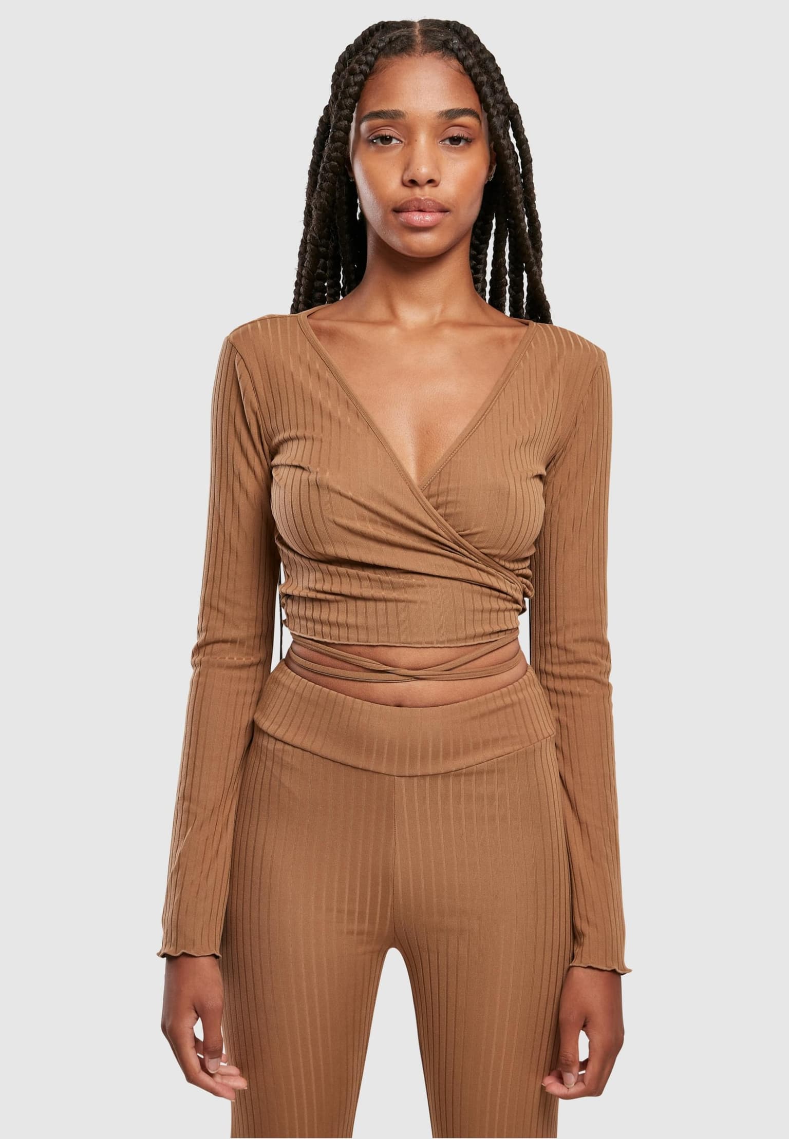 Urban Classics Ladies Cropped Rib Wrapped Longsleeve – Bild 3