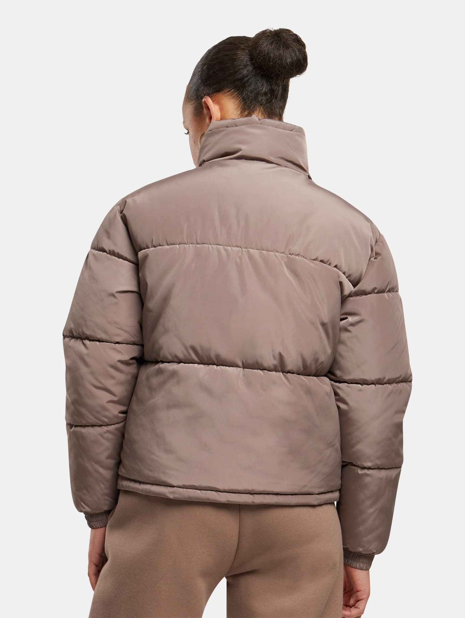 Karl Kani Retro Essential Puffer Jacket – Bild 2