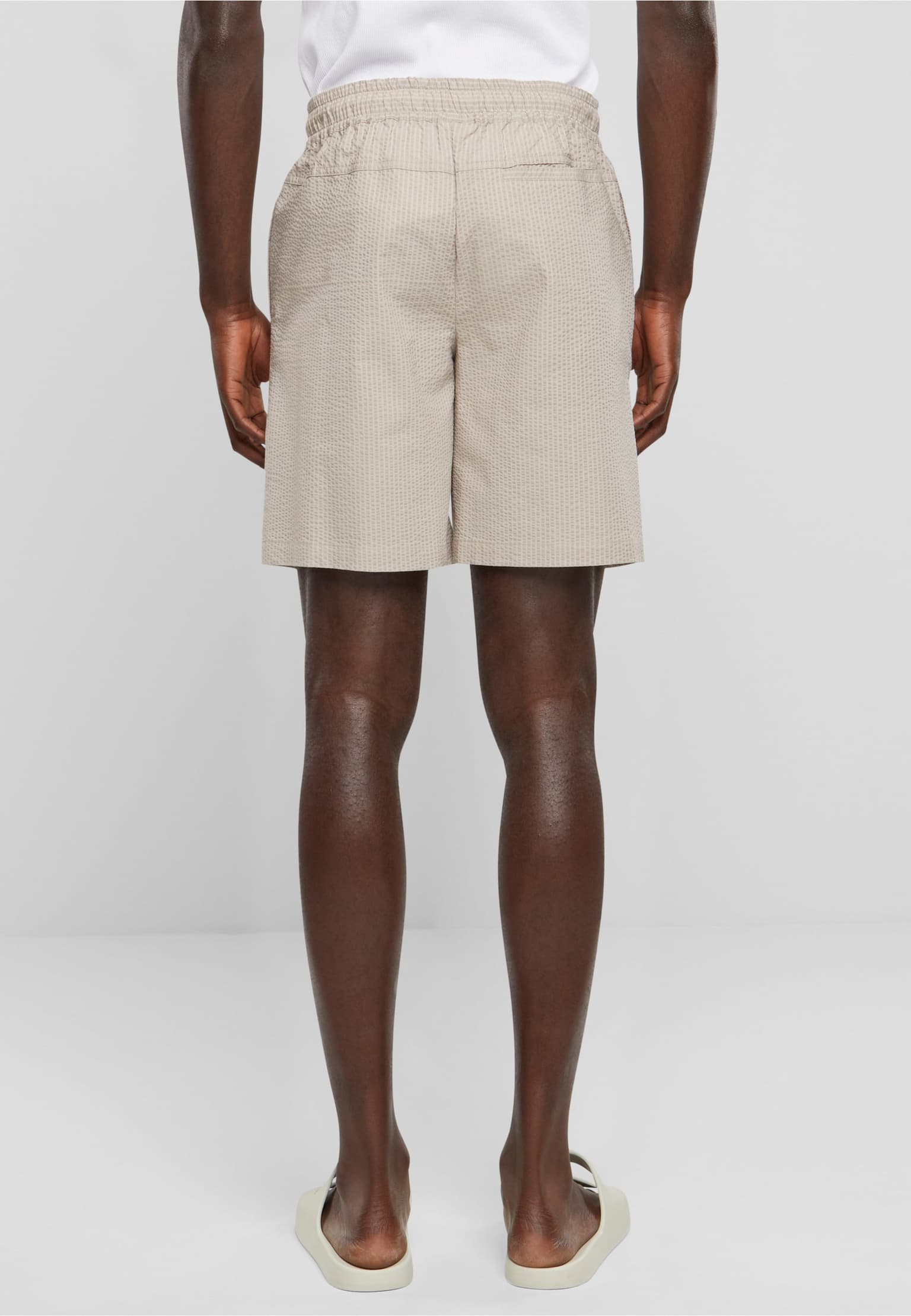 Urban Classics Basic Seersucker Short – Bild 2