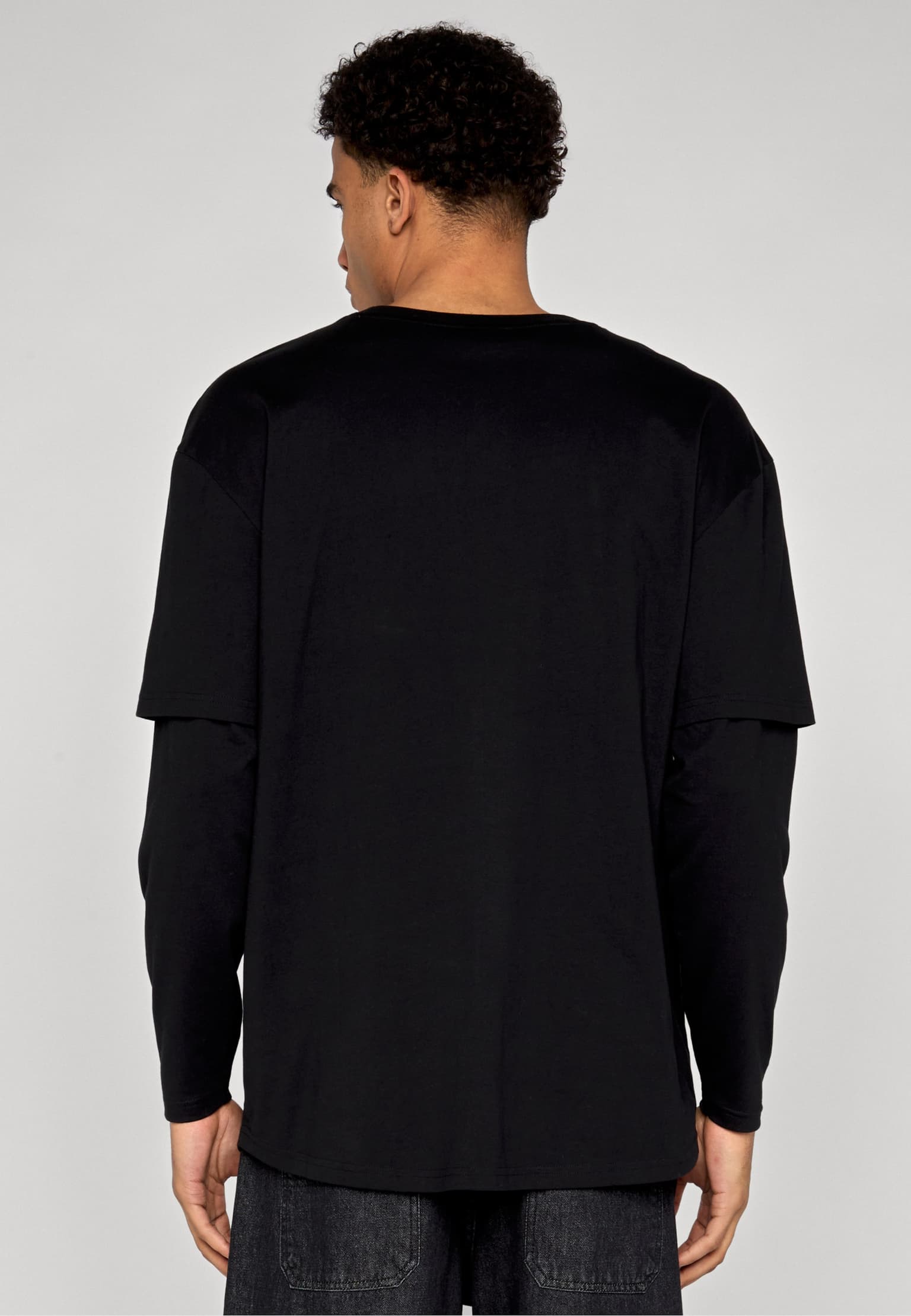 Urban Classics Oversized Shaped Double Layer LS Tee – Bild 2