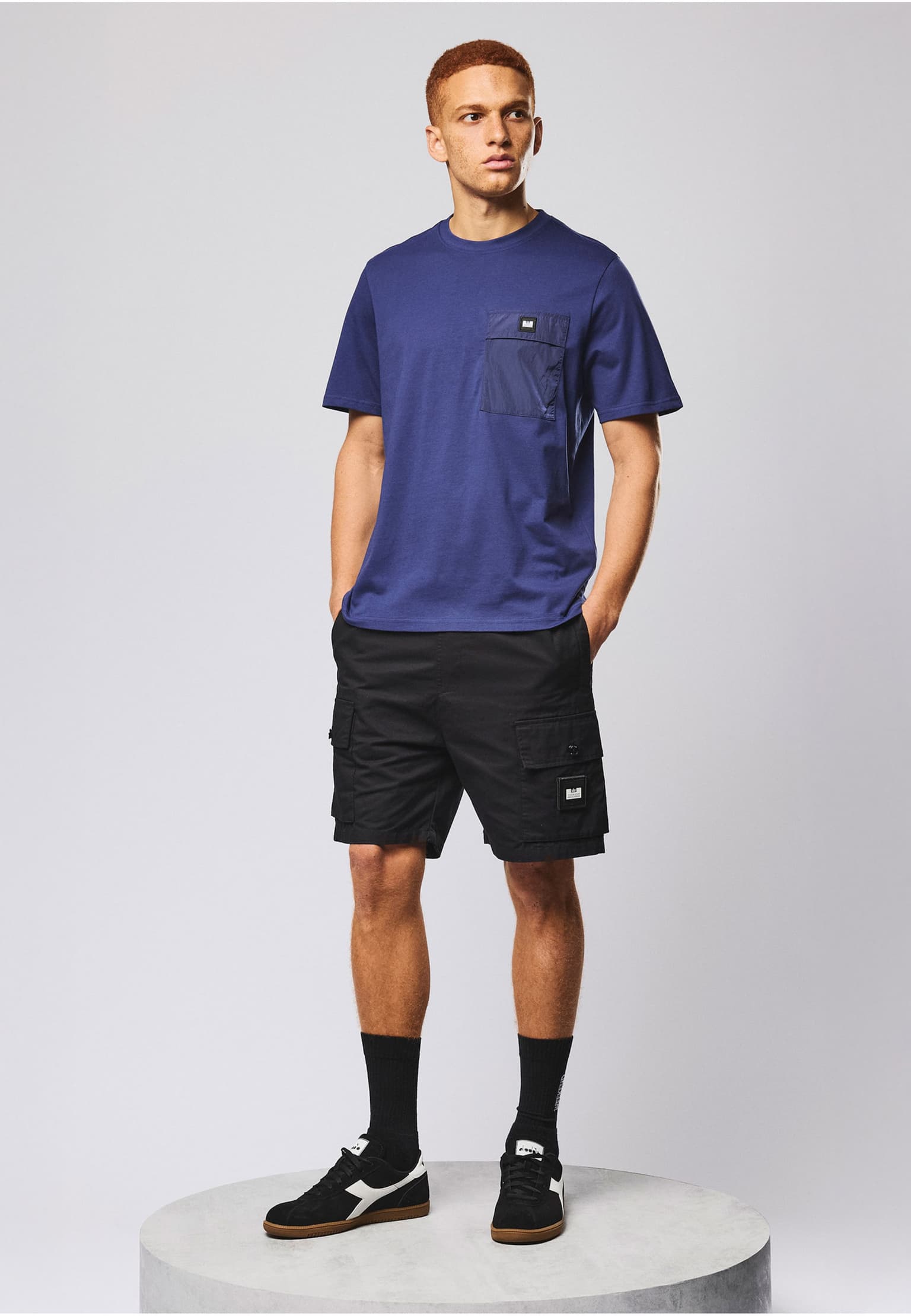 Weekend Offender STINIVA PARACHUTE POCKET TEE – Bild 3