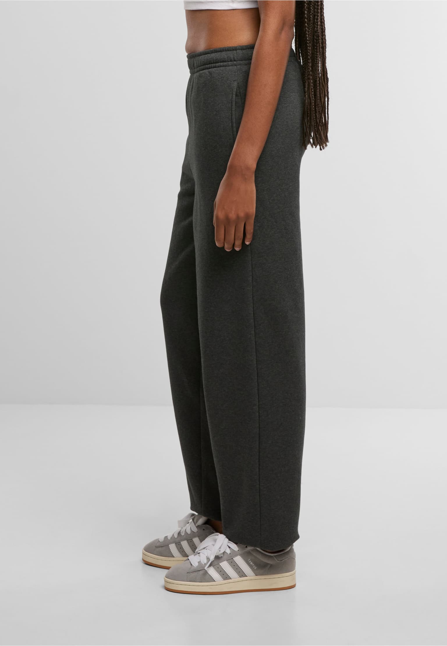 Urban Classics Ladies Fluffy Sweatpants – Bild 3
