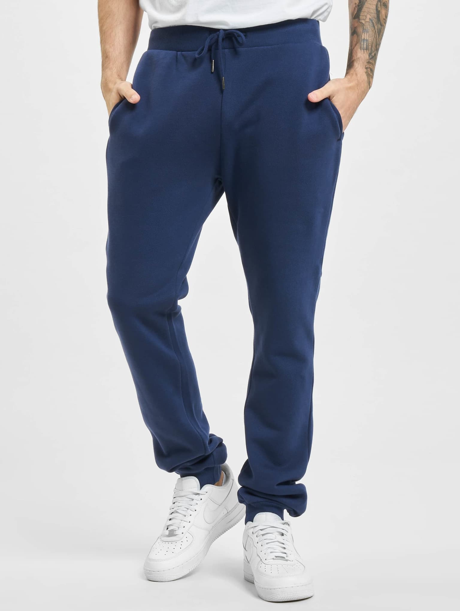 Urban Classics Essentials Basic Sweatpants – Bild 3