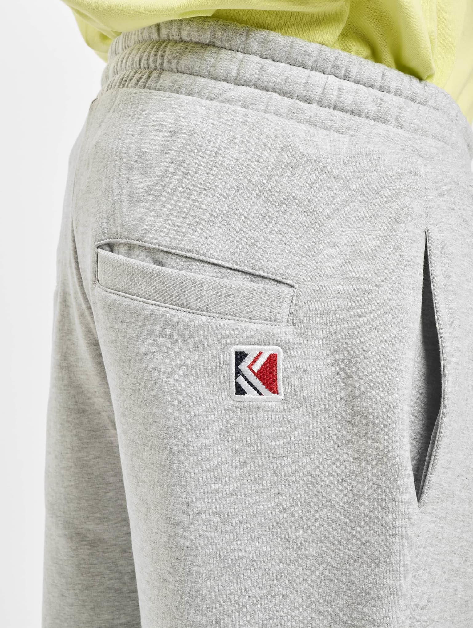 Karl Kani KKMQ22003GRY SIGNATURE SHORTS GRY – Bild 4
