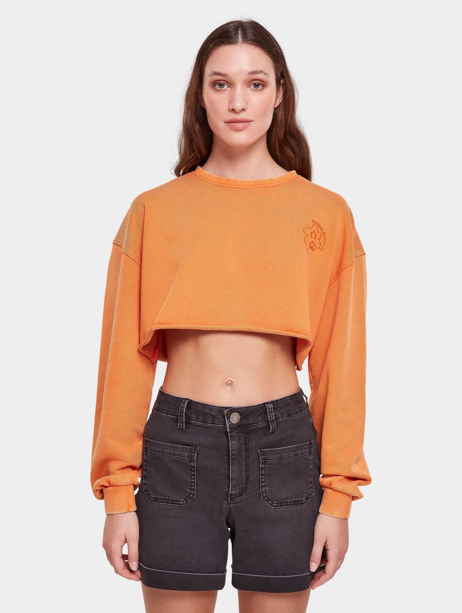 Urban Classics Ladies Cropped Flower Embroidery Terry Crewneck – Bild 3