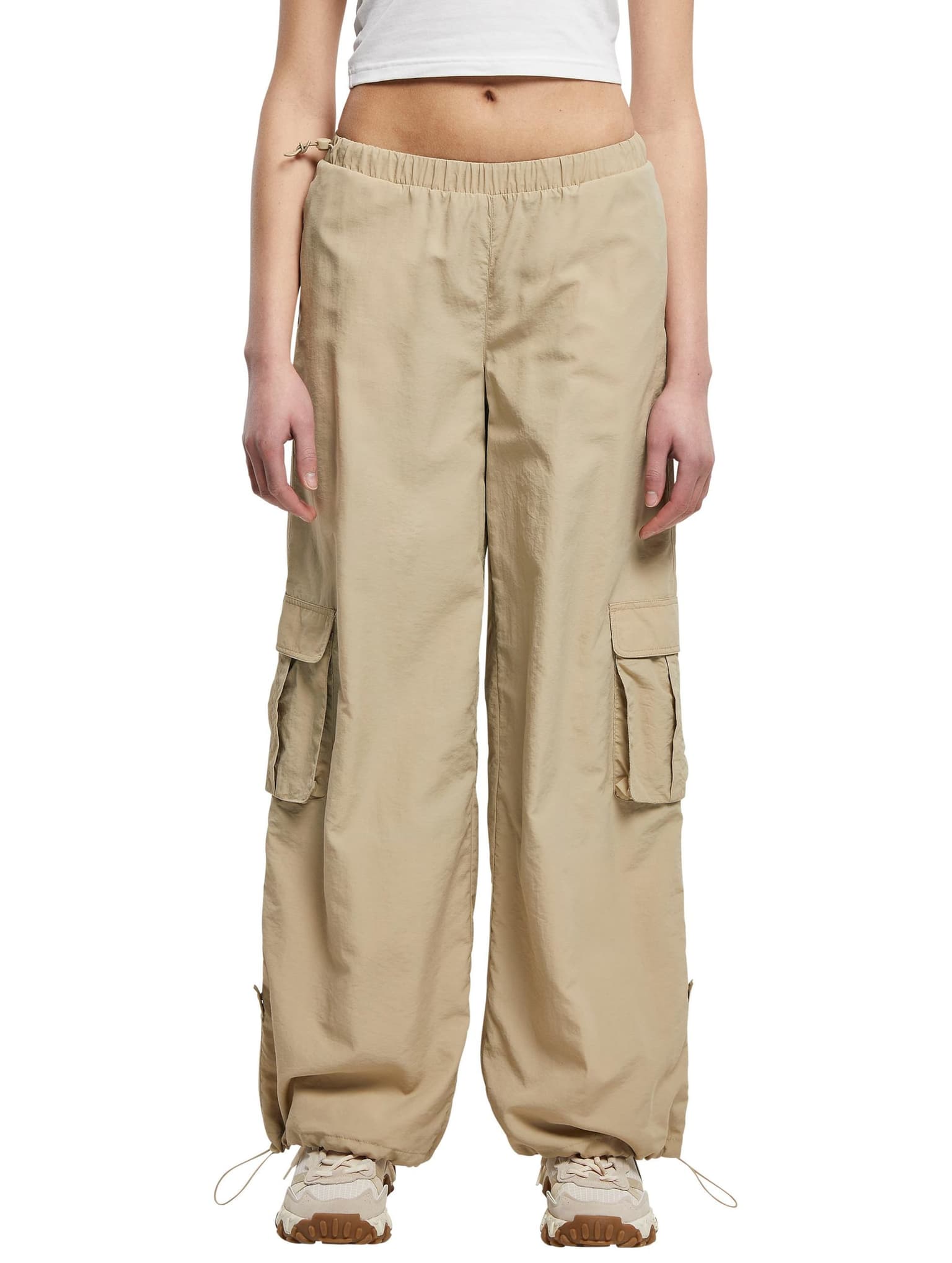 Urban Classics Ladies Wide Crinkle Nylon Cargo Pants – Bild 4