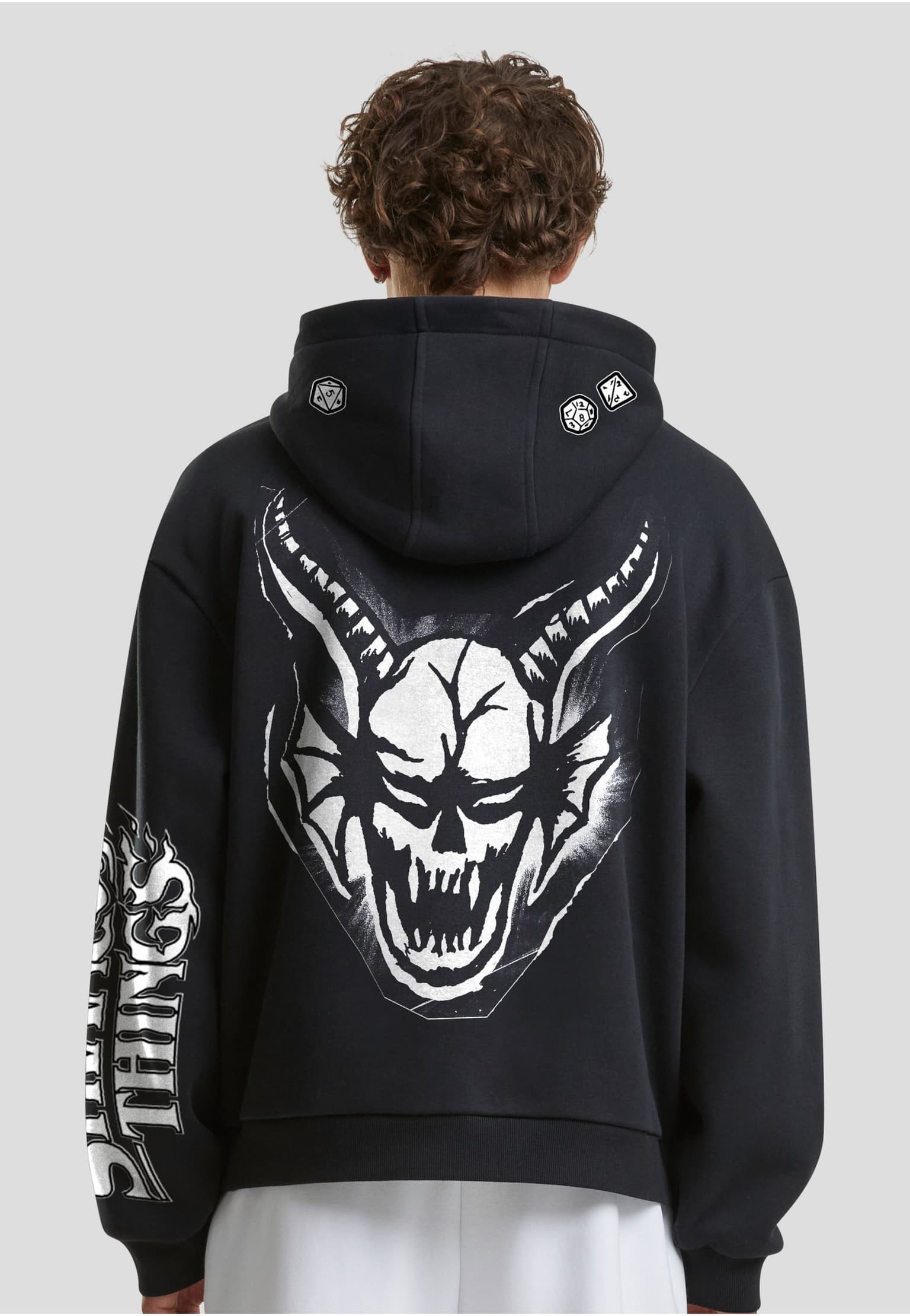 Merchcode Stranger Things Hellfire Club Fluffy Hoody – Bild 2