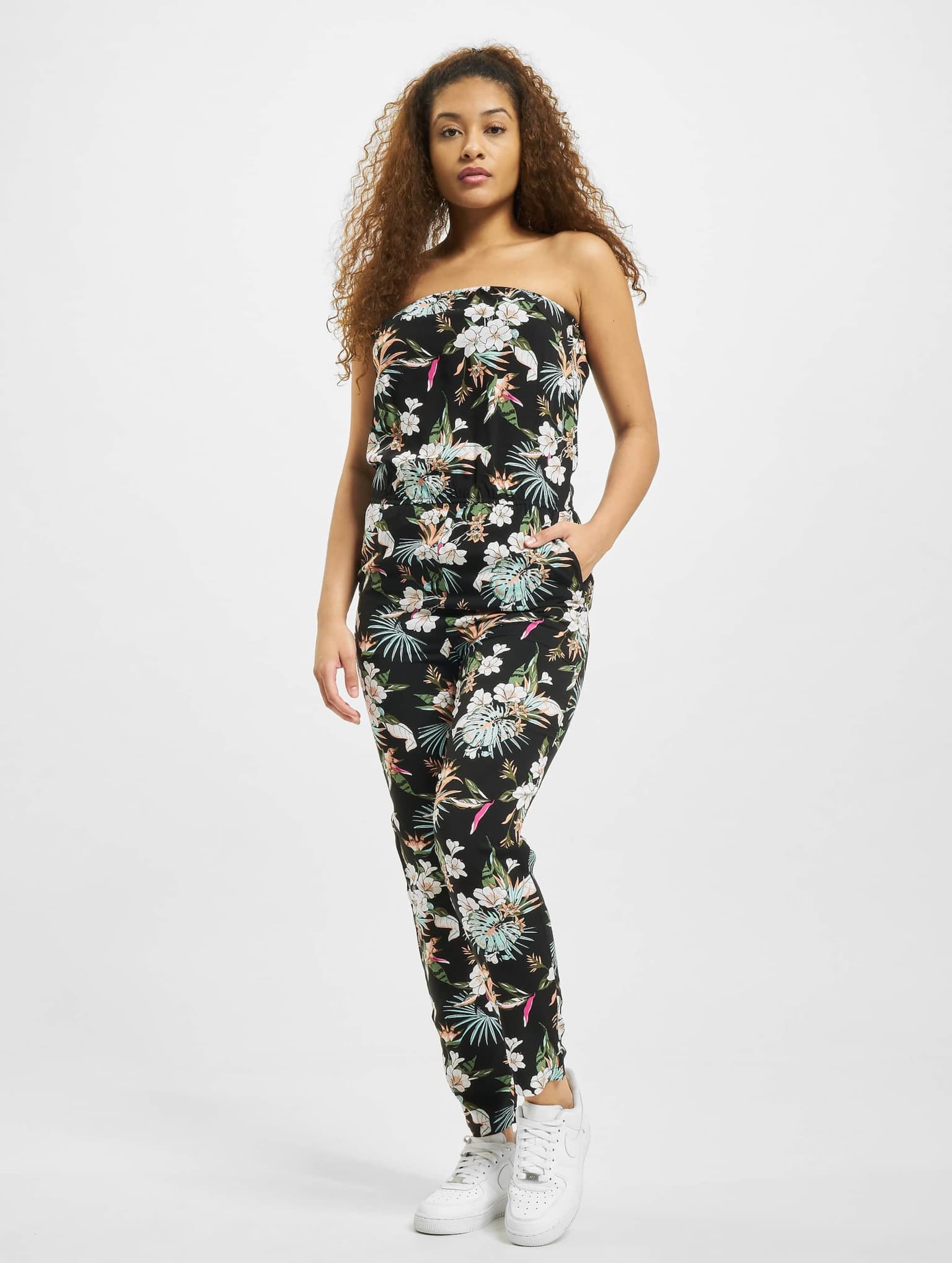 Urban Classics Ladies Viscose Bandeau Jumpsuit – Bild 4