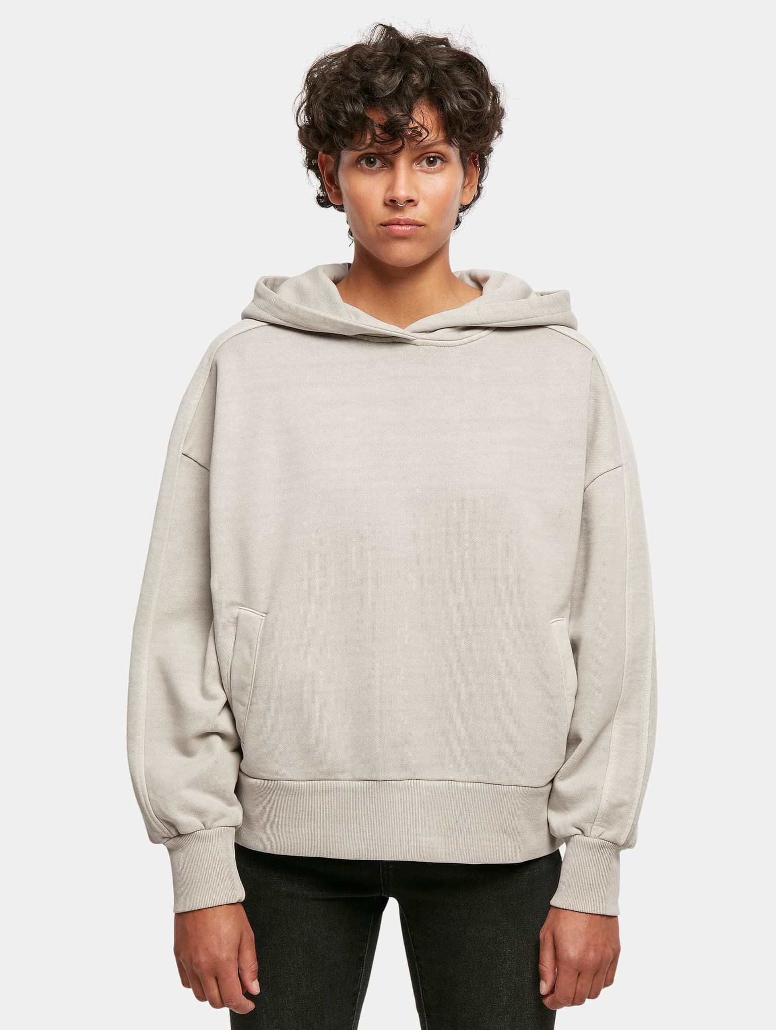 Urban Classics Ladies Heavy Terry Garment Dye Hoody – Bild 3