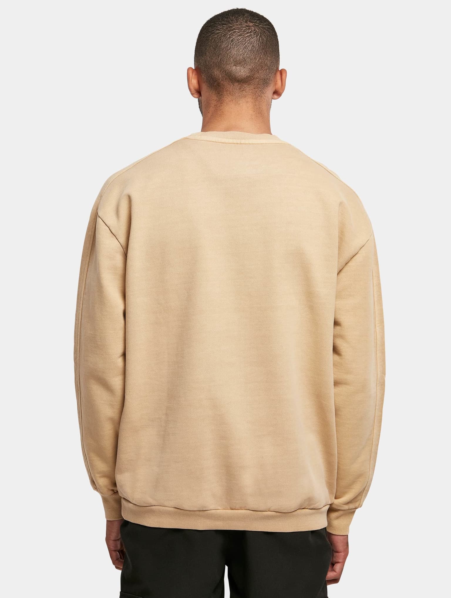 Urban Classics Heavy Terry Garment Dye Crew – Bild 2