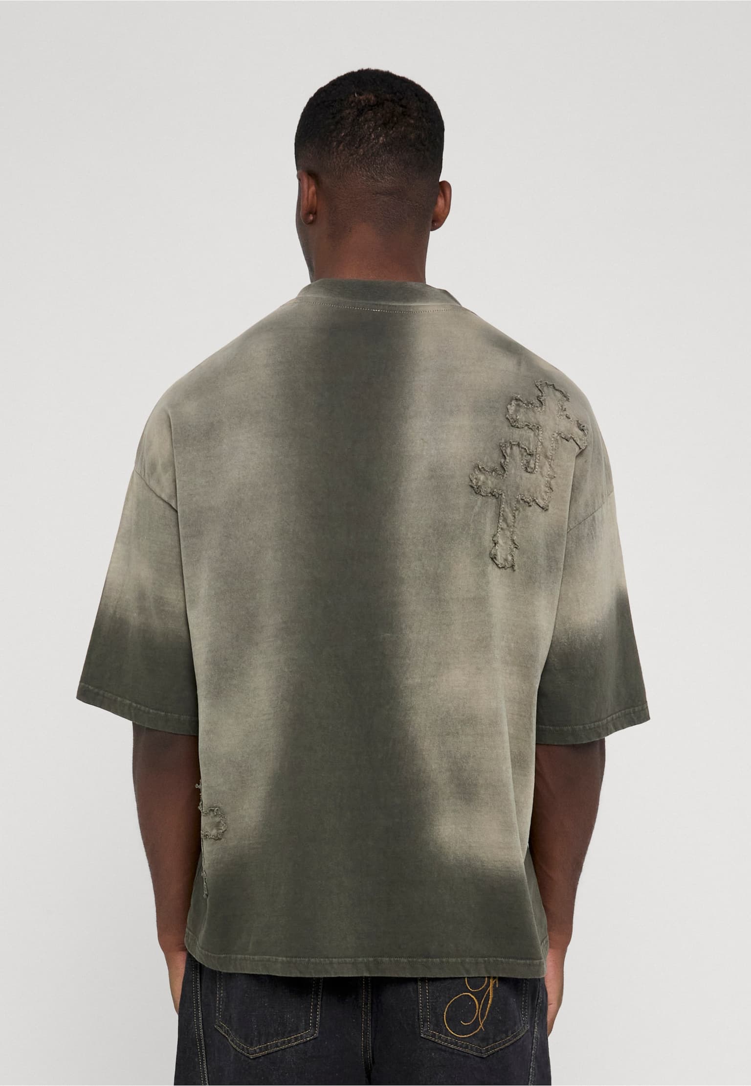 Favela Cross Patches T-Shirt – Bild 2