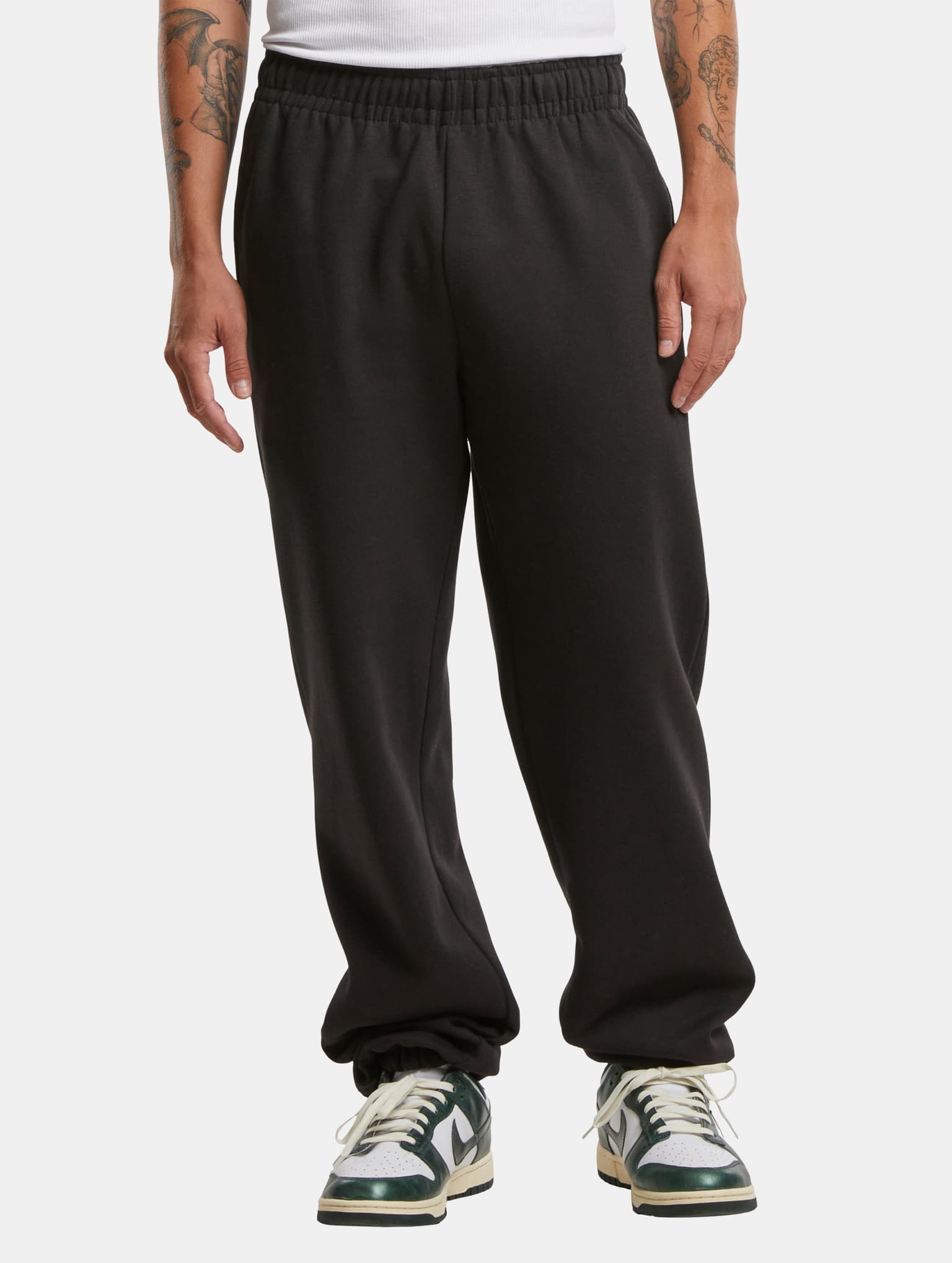 Urban Classics Basic Loose Jogginghose