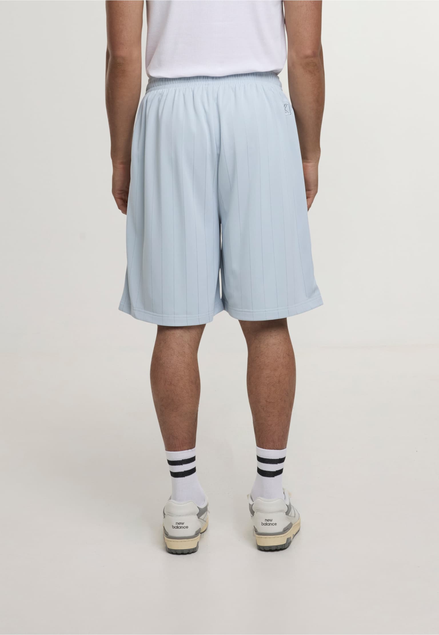 Karl Kani KK Insignia Shadow Pinstripe Soccer Short – Bild 2