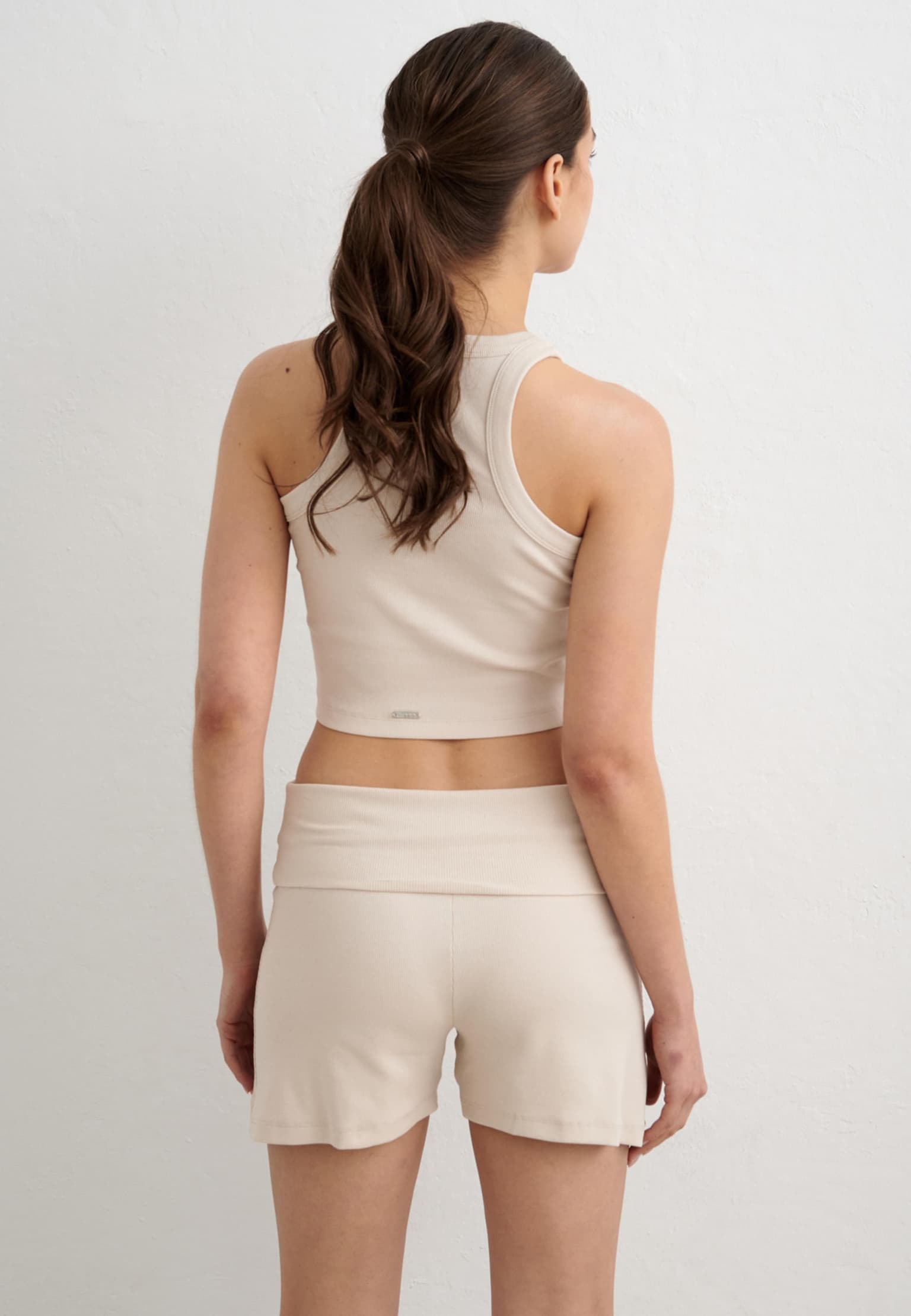 aimn Ease Ribbed Short – Bild 2
