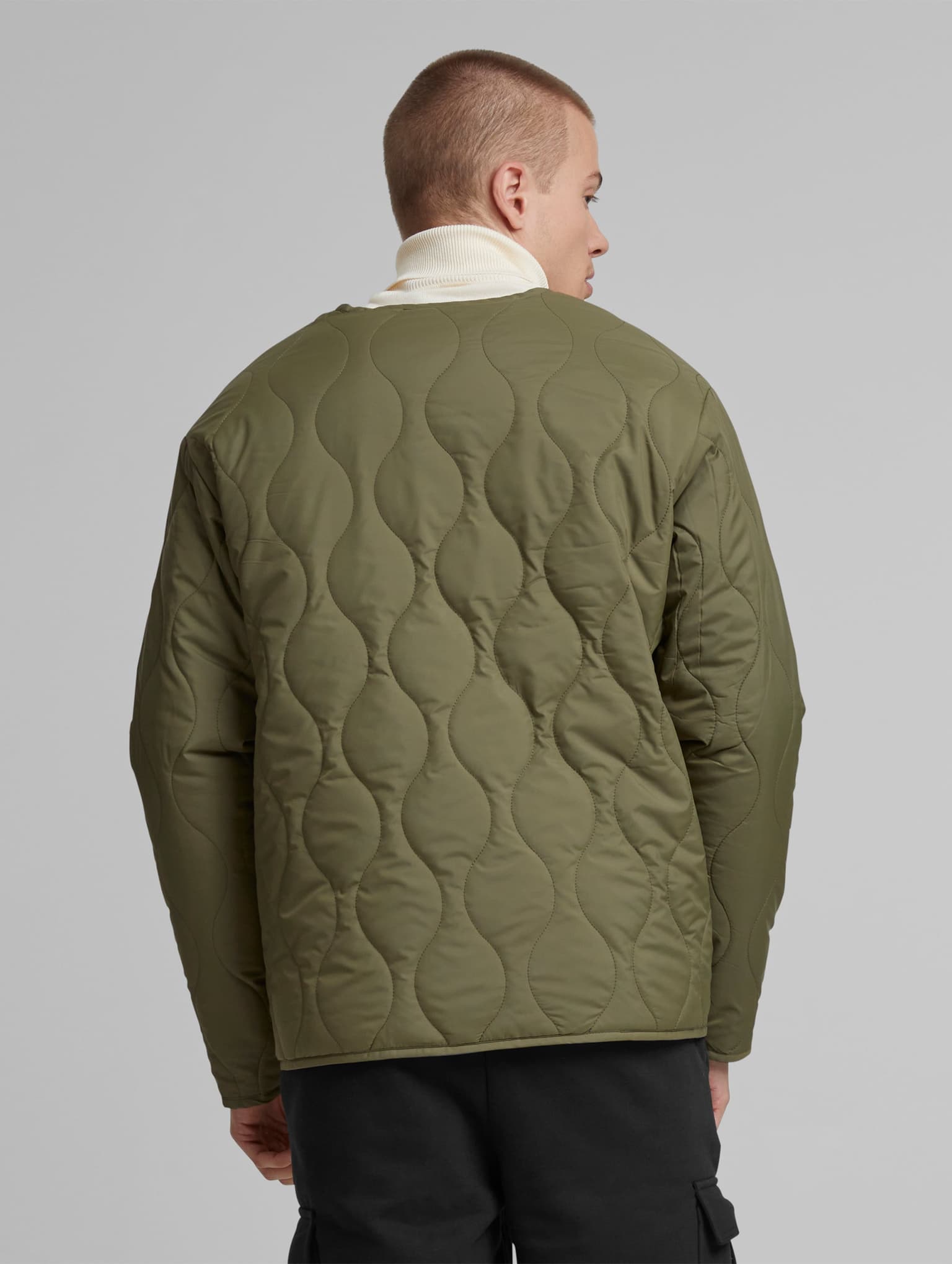 Urban Classics Padded Quilting Übergangsjacke – Bild 2