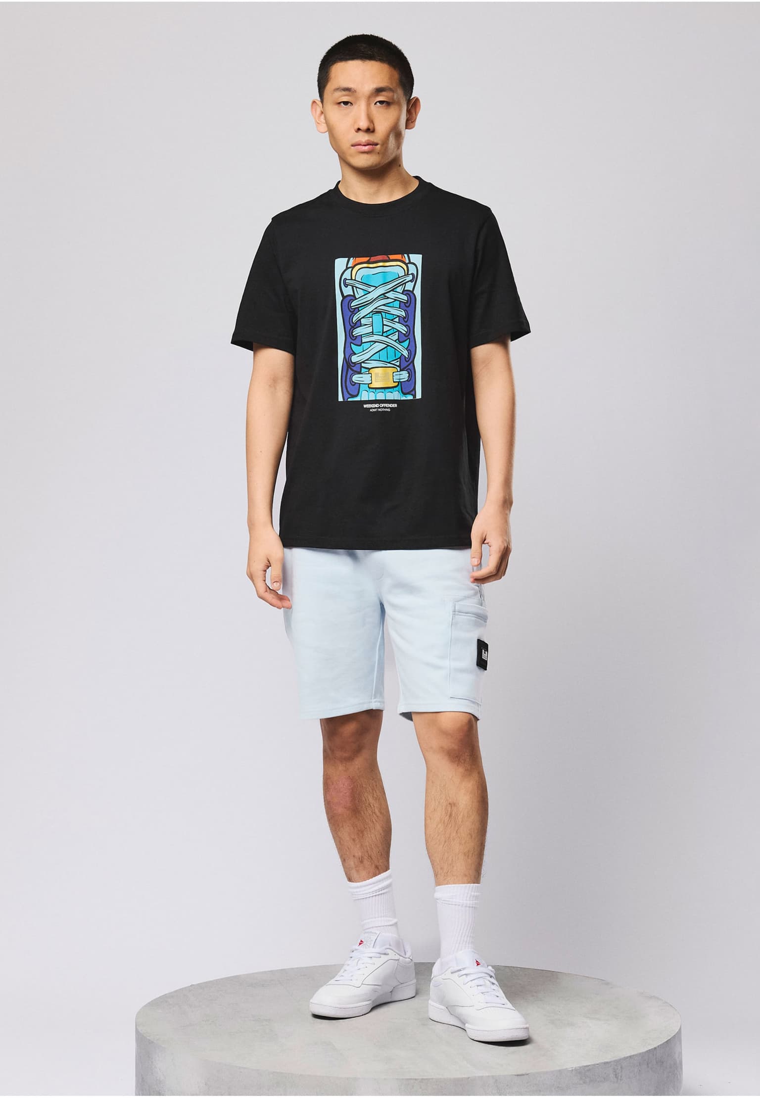 Weekend Offender LACES GRAPHIC TEE – Bild 3