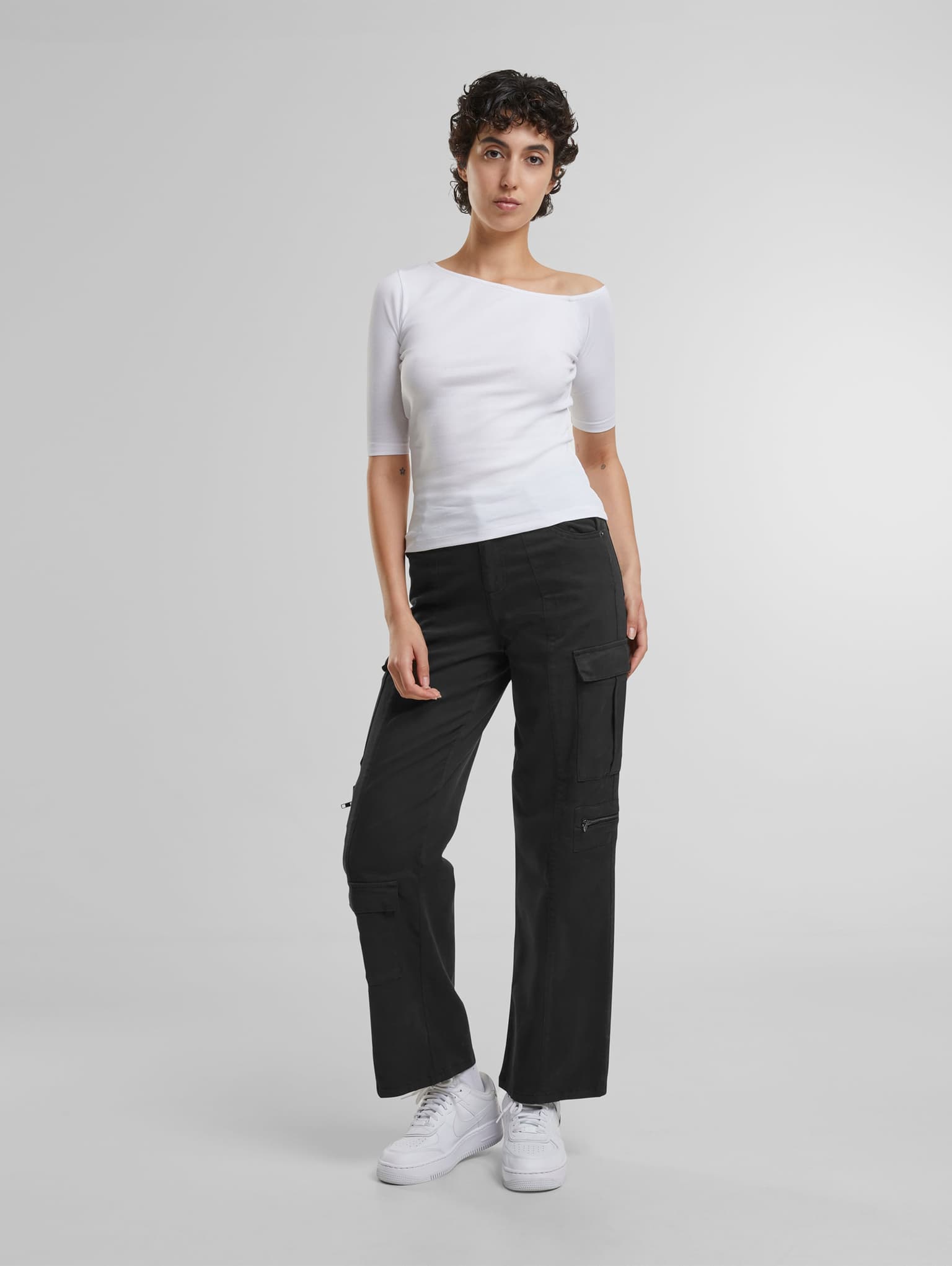 Urban Classics Ladies Essentials Asymmetric Rib Tee 2-Pack – Bild 4