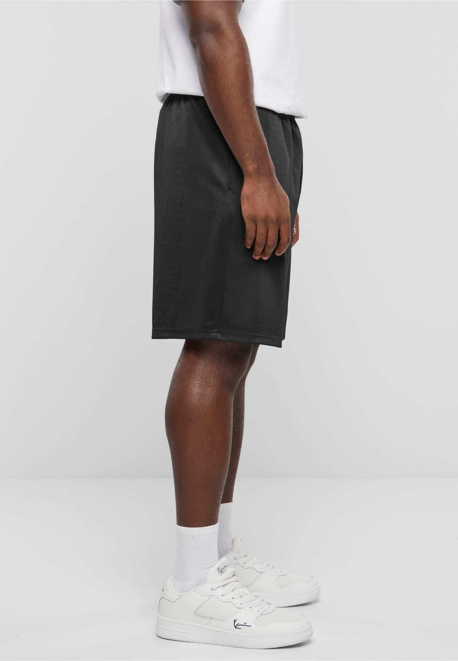 KM242-024-3 Karl Kani Sports Shadow Stripe Short – Bild 4