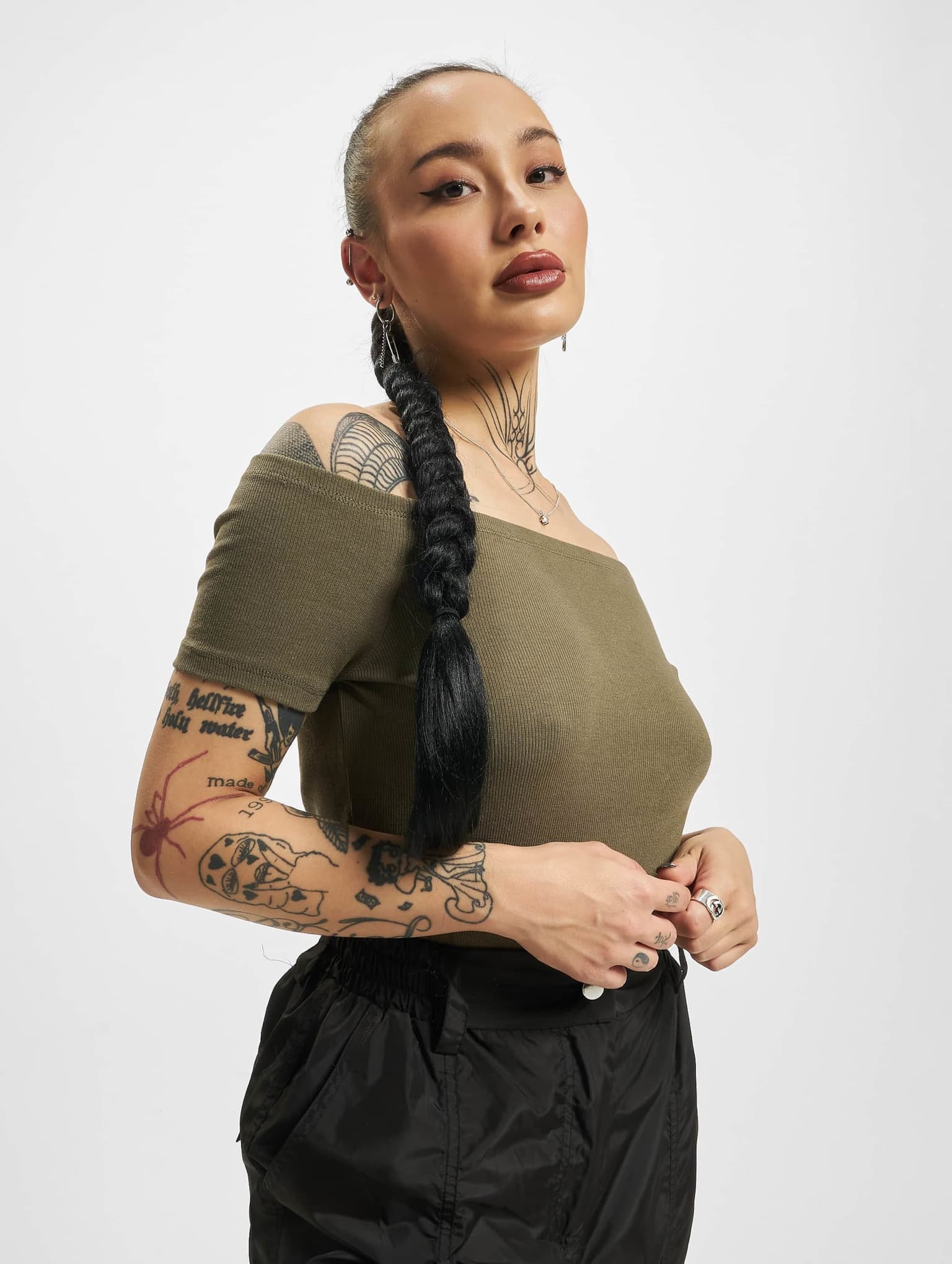 Urban Classics Ladies Off Shoulder Rib Tee – Bild 3