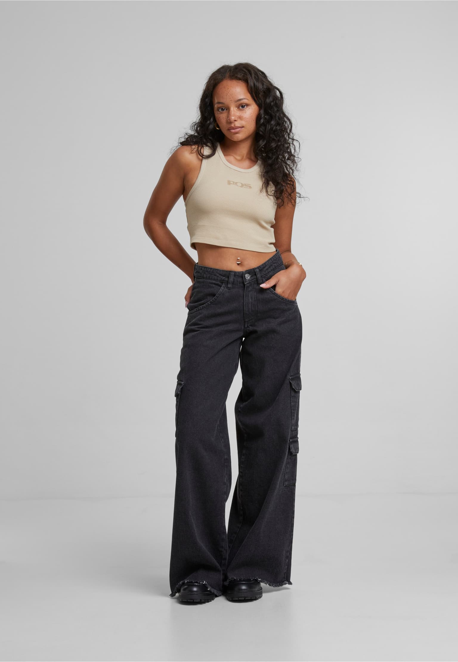 PEQUS Island Defender Crop Top – Bild 3