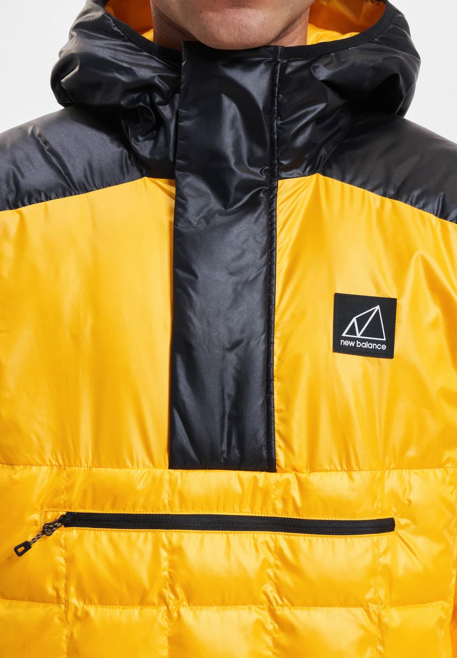 New Balance All Terrain Winterjacke – Bild 4